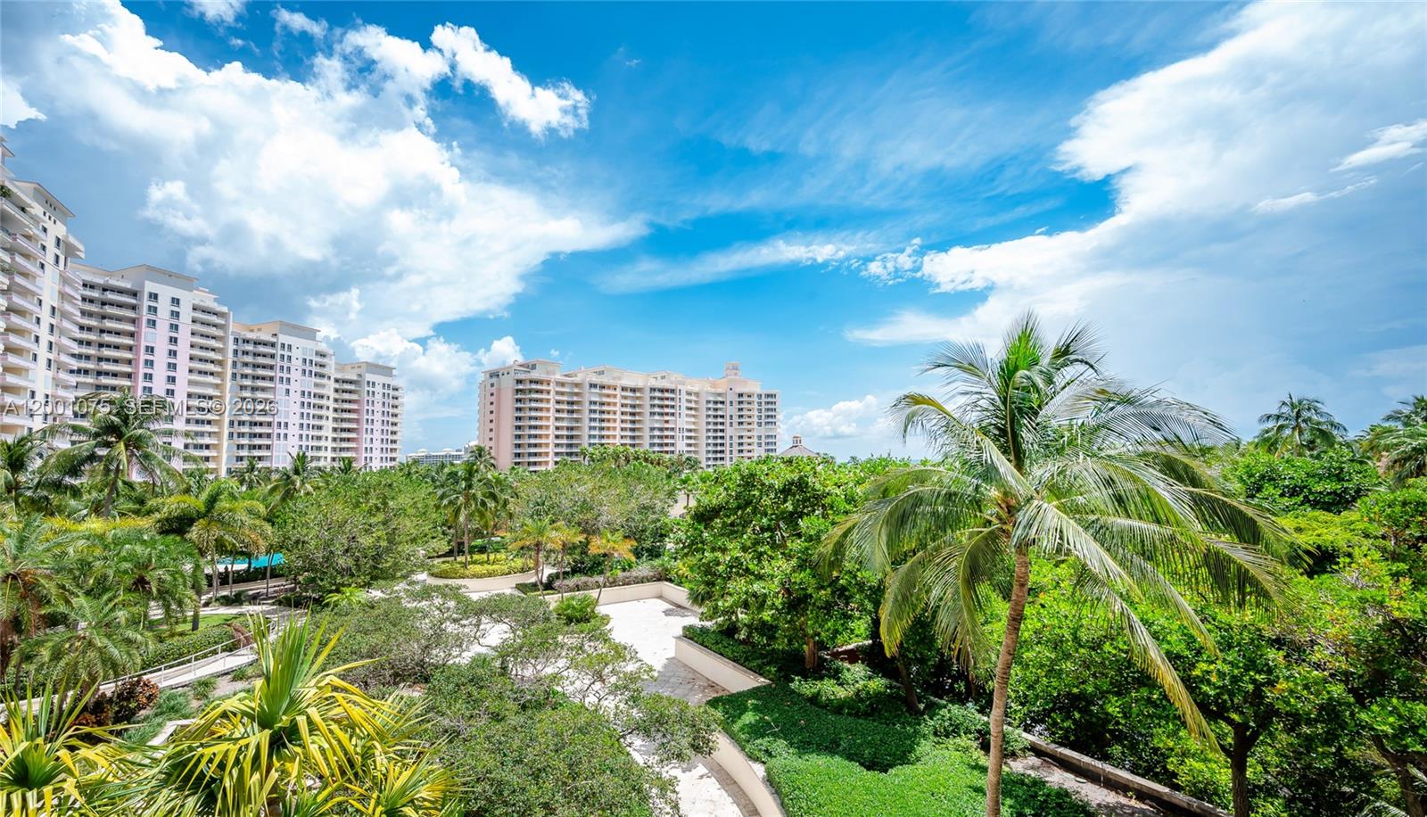 789 Crandon Blvd #502, Key Biscayne FL 33149