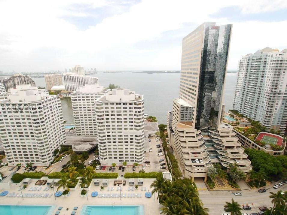 951 Brickell Ave #2608, Miami FL 33131
