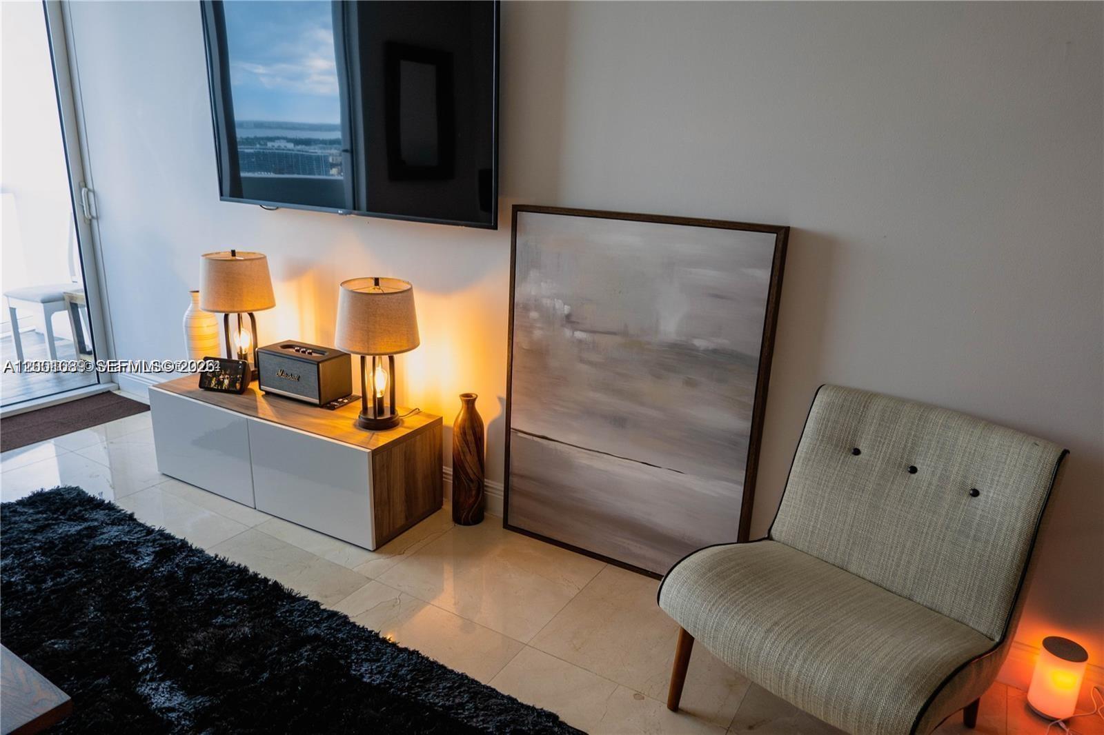 6365 Collins Ave #2710, Miami Beach FL 33141