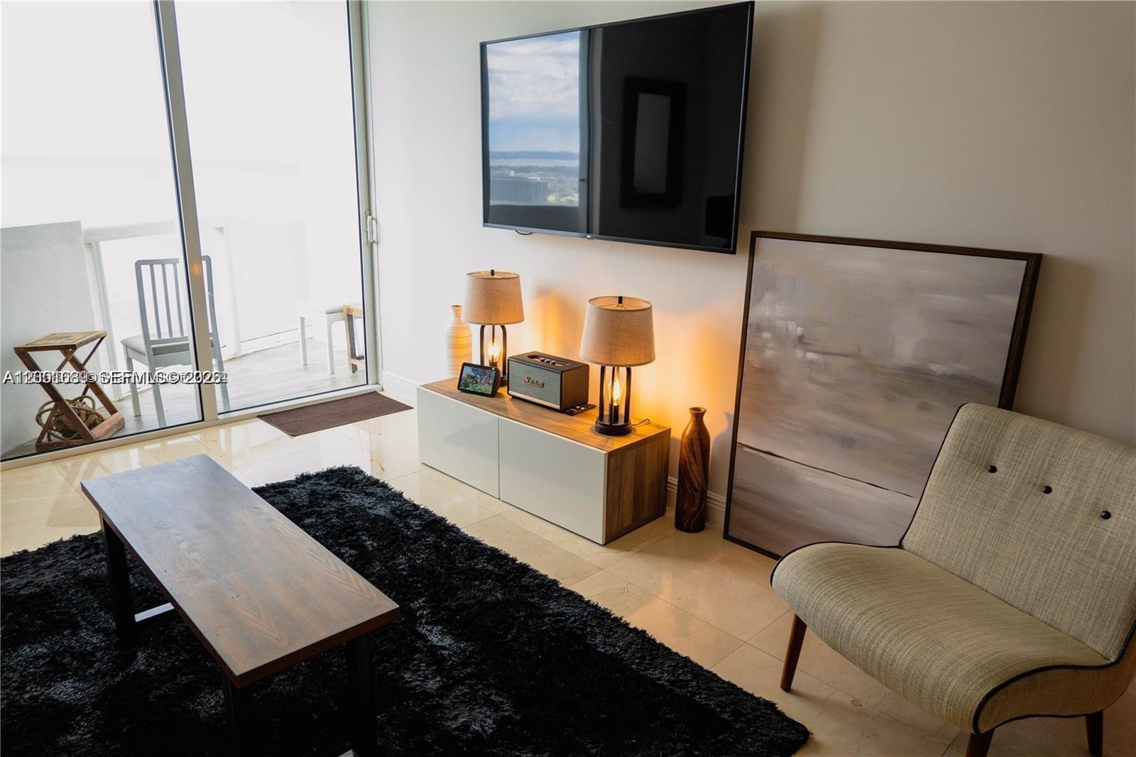 6365 Collins Ave #2710, Miami Beach FL 33141