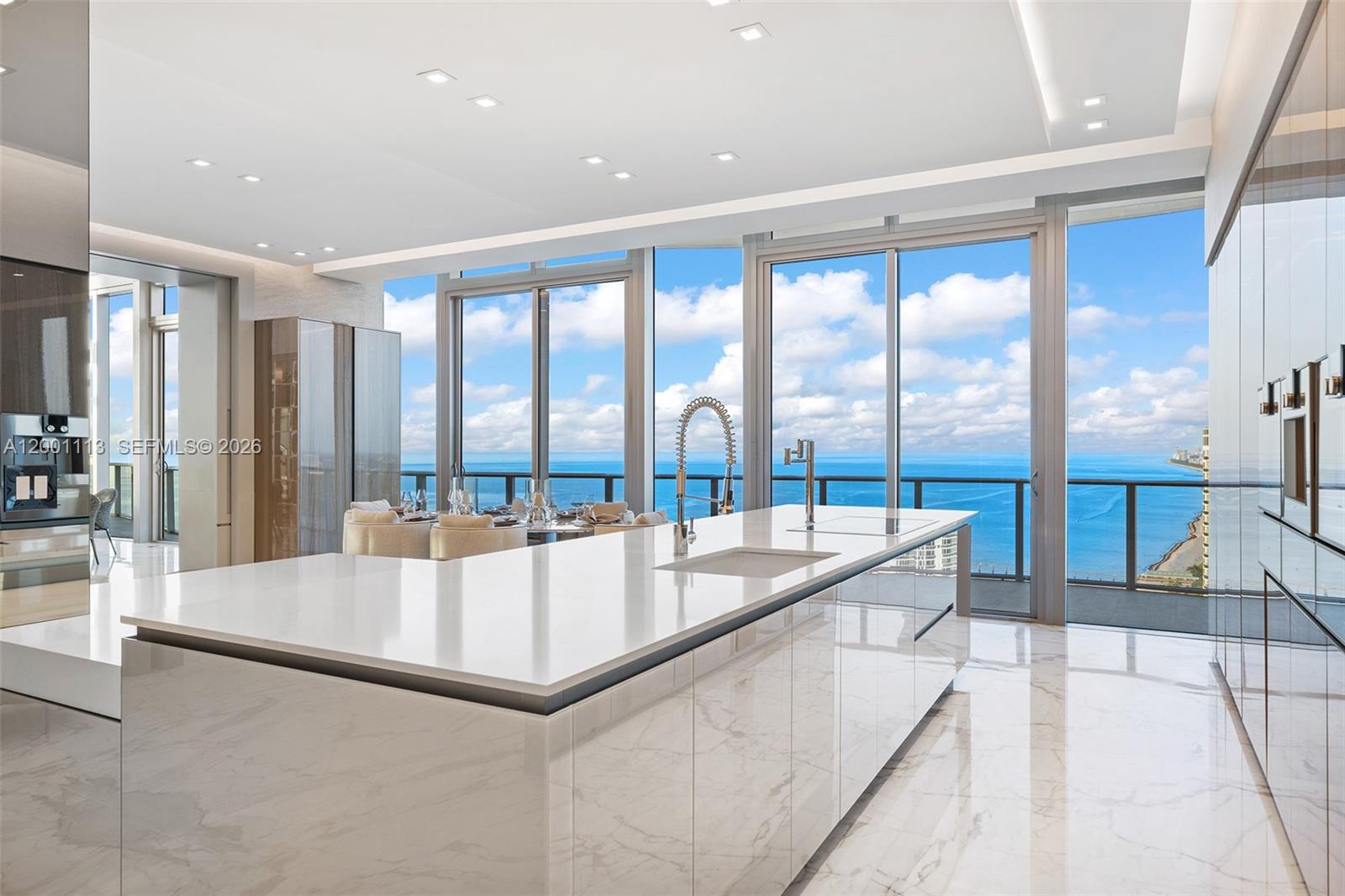 17475 Collins Ave #PH3201, Sunny Isles Beach FL 33160