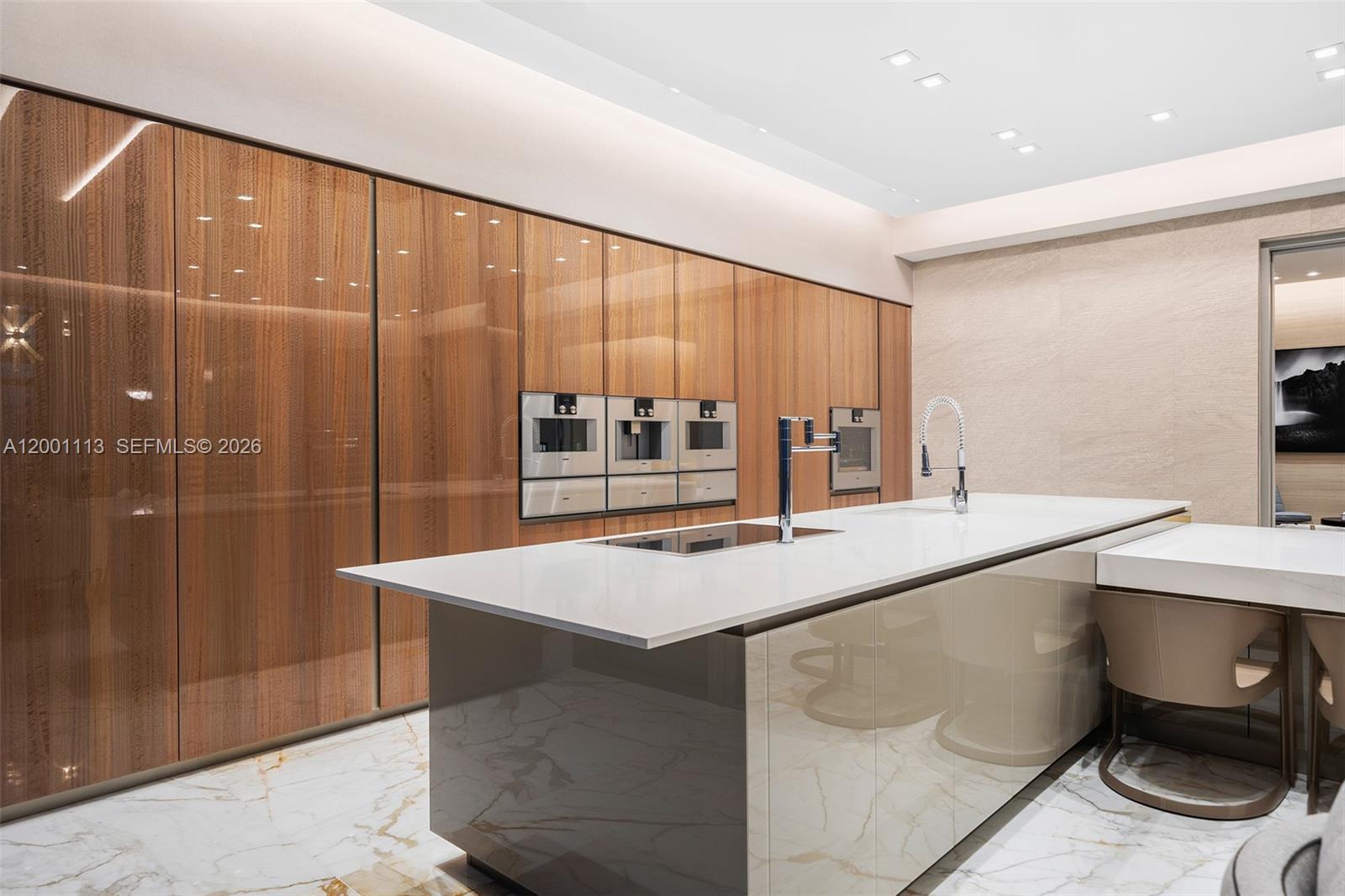 17475 Collins Ave #PH3201, Sunny Isles Beach FL 33160
