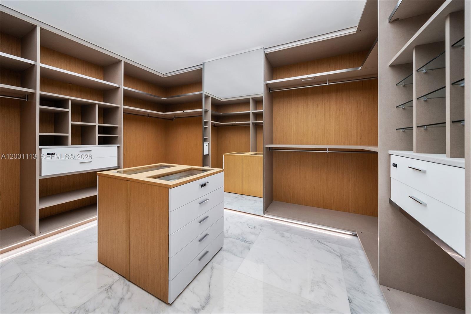 17475 Collins Ave #PH3201, Sunny Isles Beach FL 33160