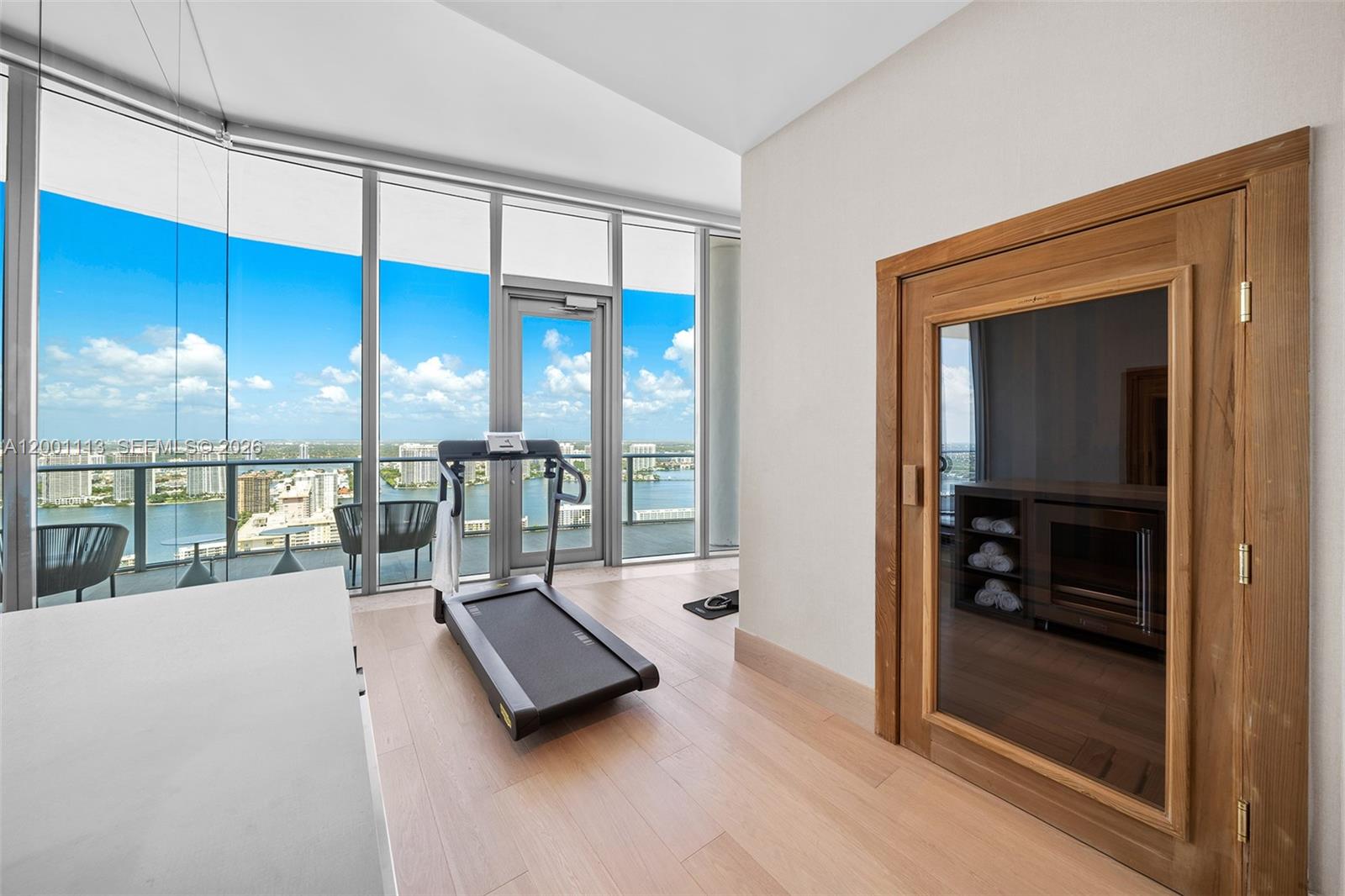 17475 Collins Ave #PH3201, Sunny Isles Beach FL 33160