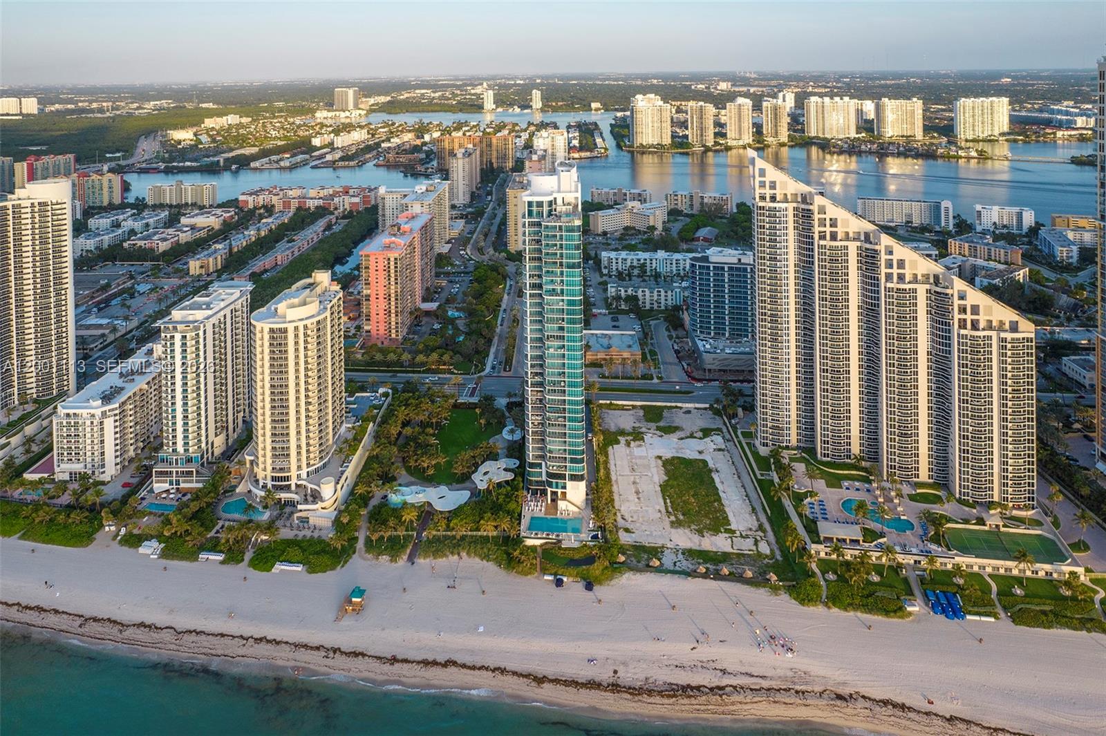 17475 Collins Ave #PH3201, Sunny Isles Beach FL 33160