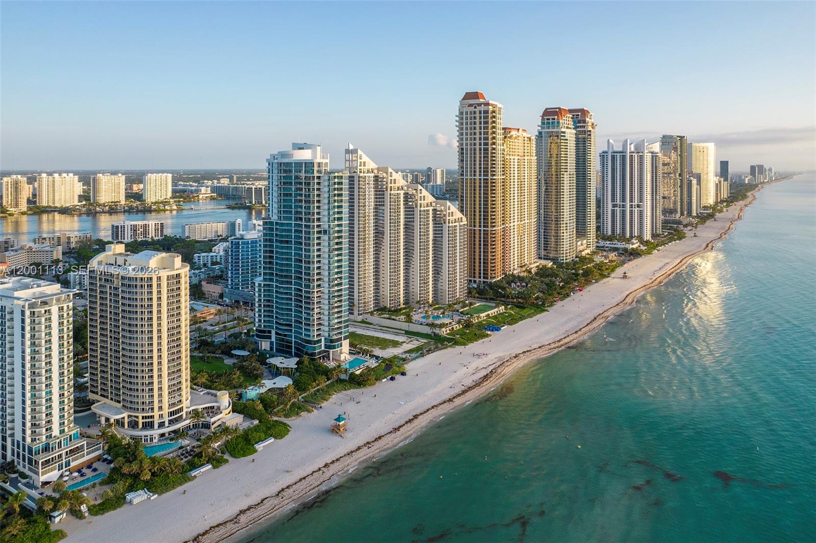 17475 Collins Ave #PH3201, Sunny Isles Beach FL 33160