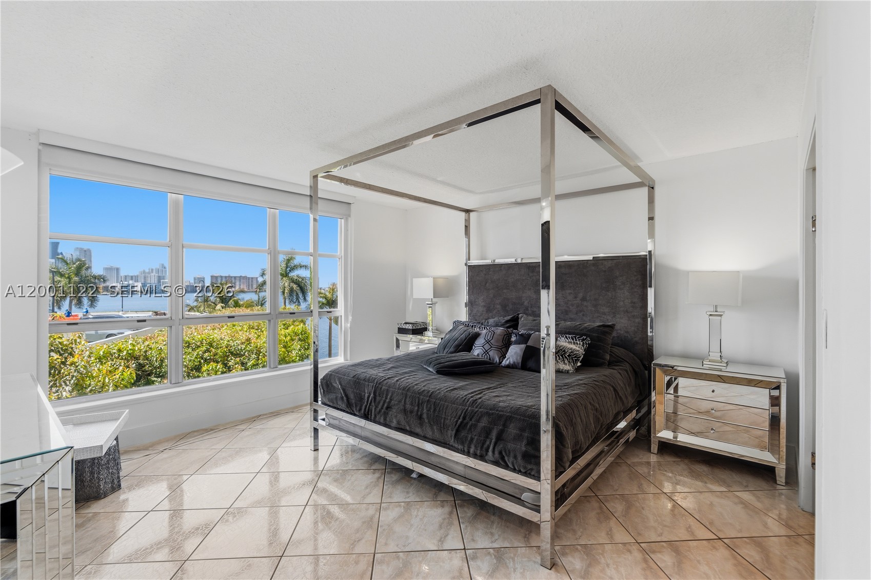 3600 Mystic Pointe Dr #513, Aventura FL 33180