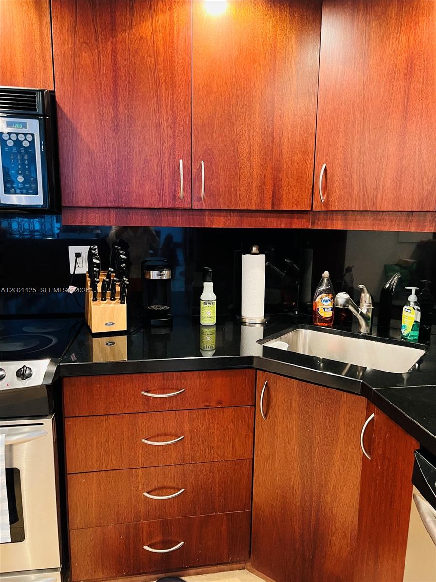 2333 Brickell Ave #1803, Miami FL 33129