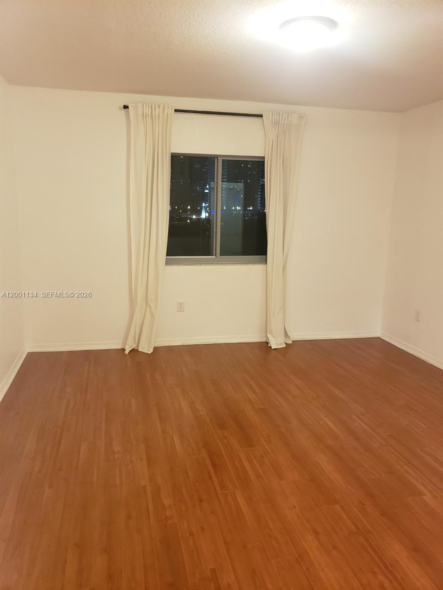 36 NW 6th Ave #906, Miami FL 33128