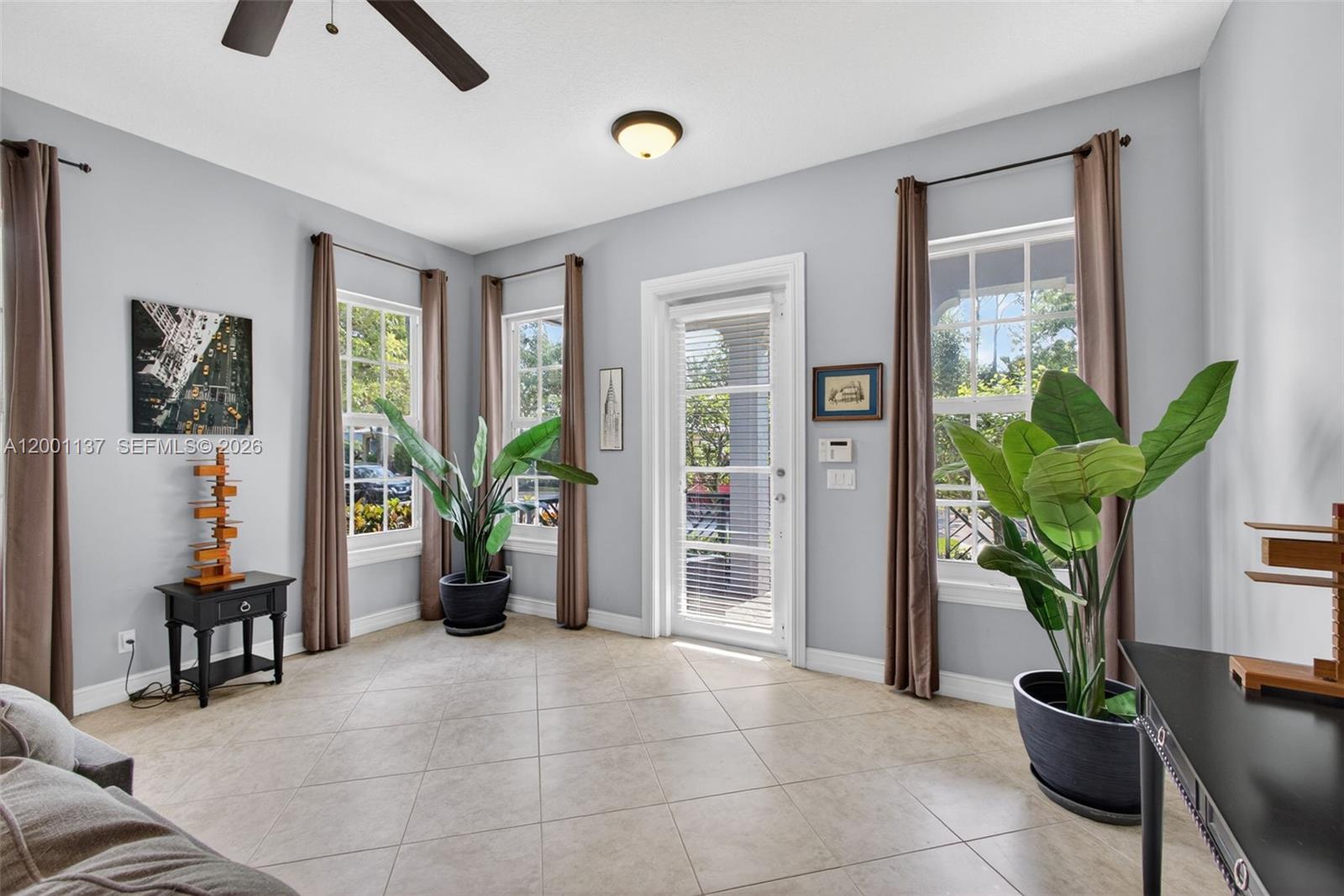 184 W Bay Cedar Cir, Jupiter FL 33458