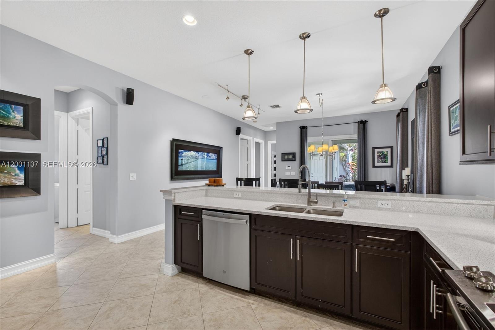 184 W Bay Cedar Cir, Jupiter FL 33458
