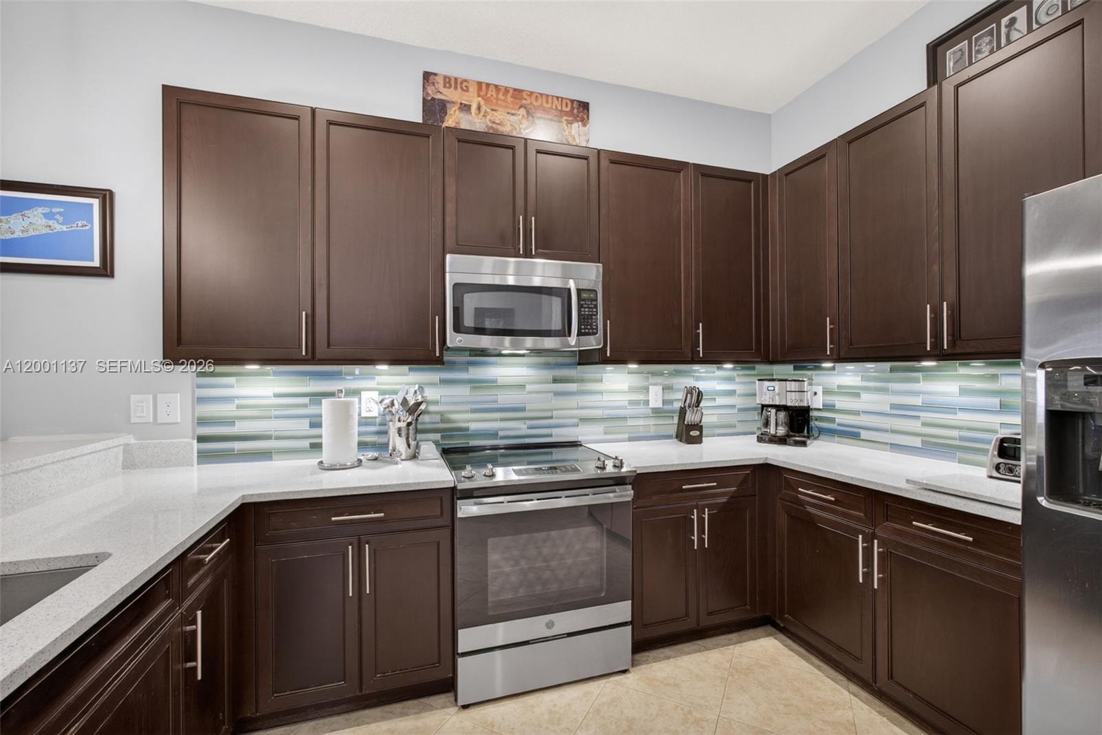 184 W Bay Cedar Cir, Jupiter FL 33458