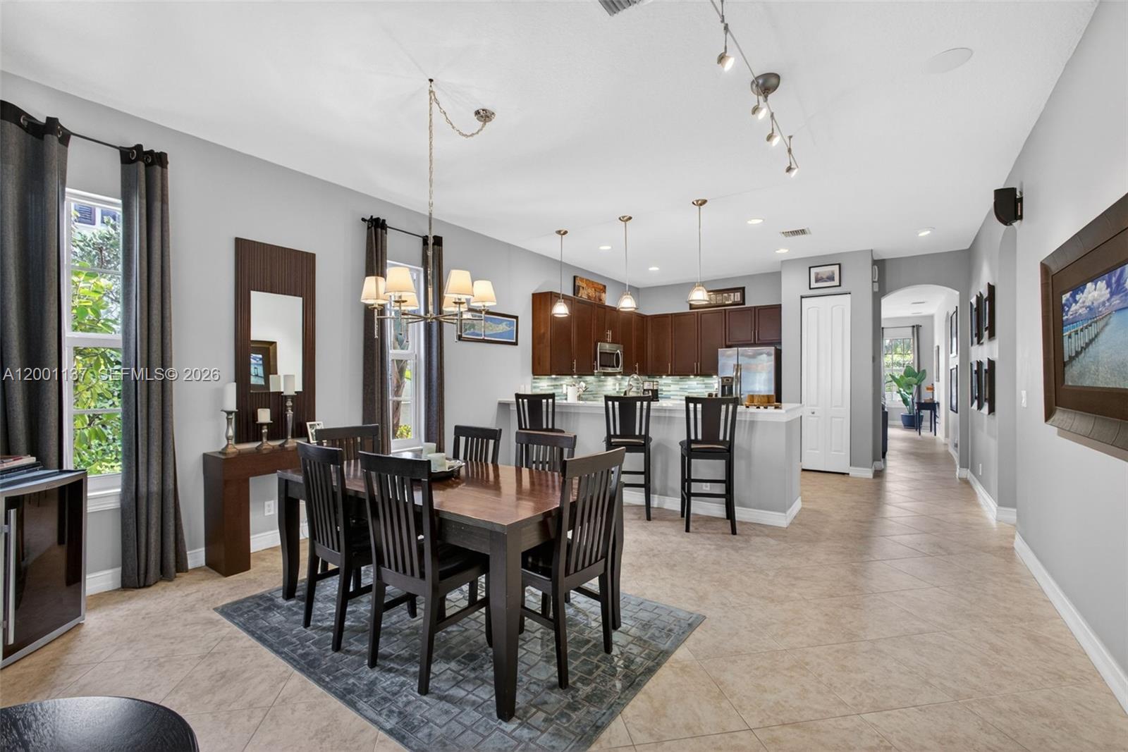 184 W Bay Cedar Cir, Jupiter FL 33458