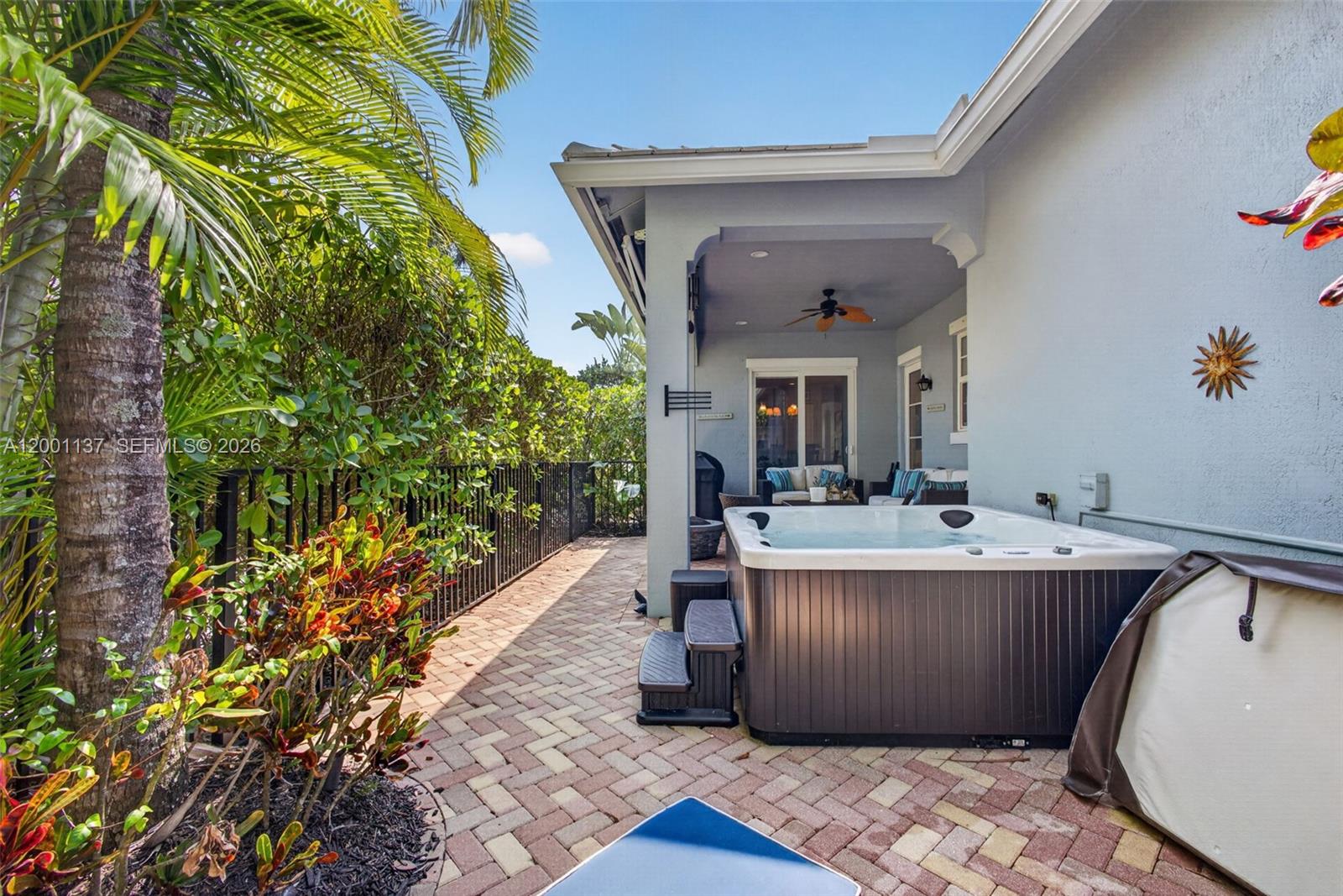 184 W Bay Cedar Cir, Jupiter FL 33458