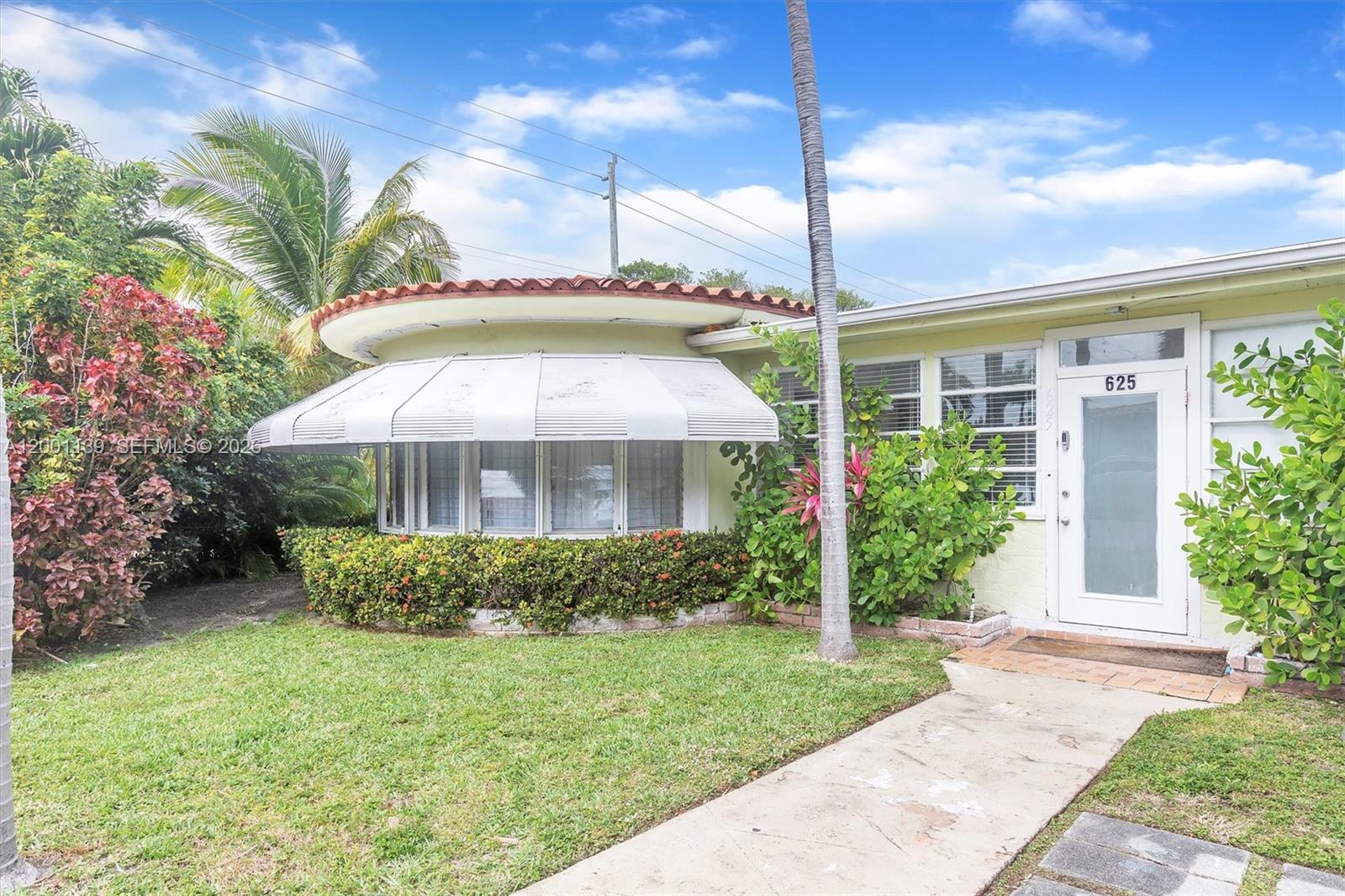 625 93rd St, Surfside FL 33154
