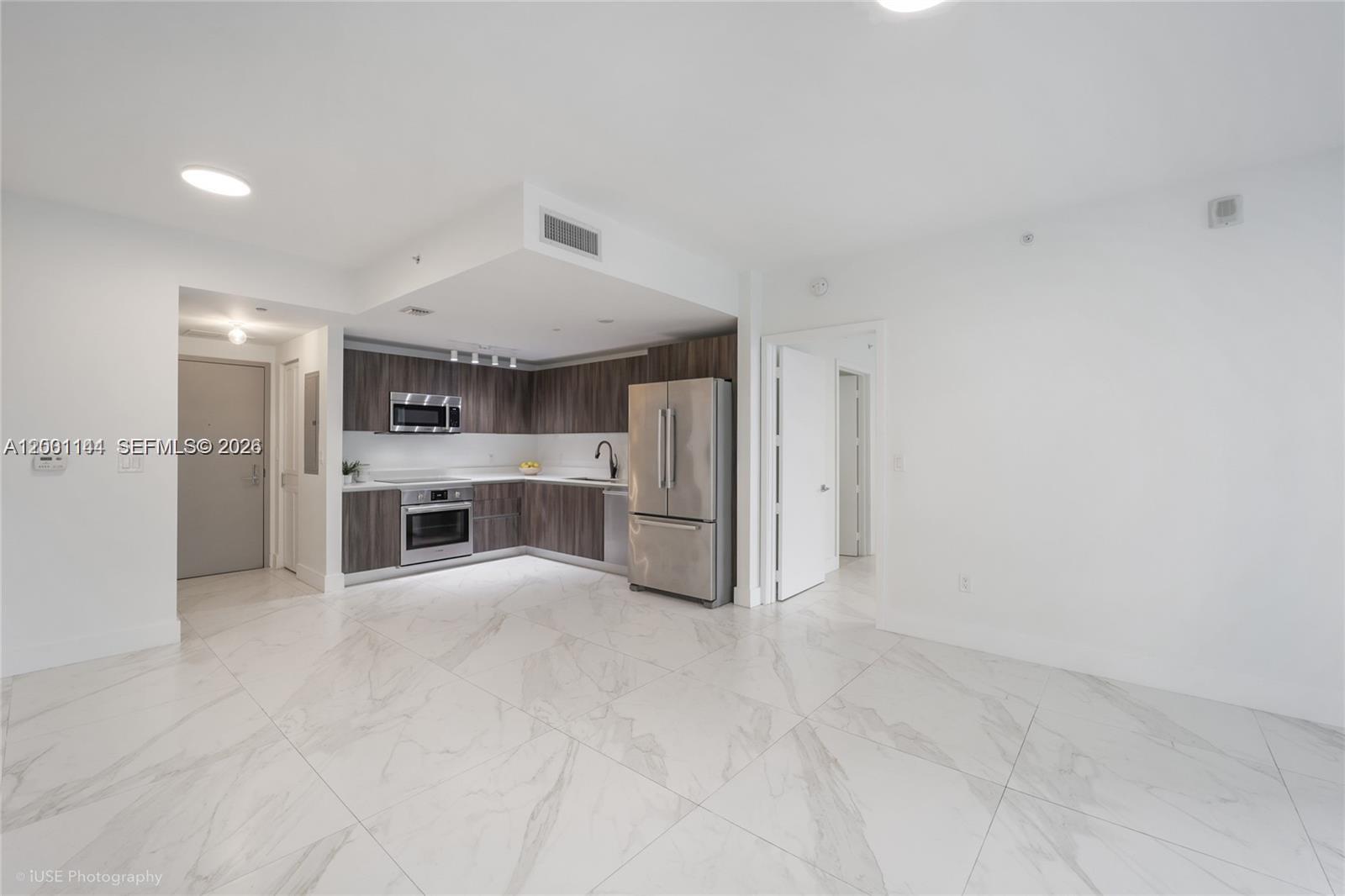 488 NE 18th St #505, Miami FL 33132