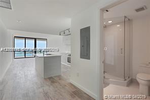 650 NE 32nd St #4306, Miami FL 33137
