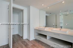 650 NE 32nd St #4306, Miami FL 33137