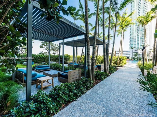 650 NE 32nd St #4306, Miami FL 33137
