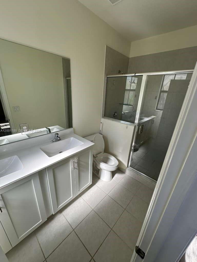11104 W 33rd Way #0, Hialeah FL 33018