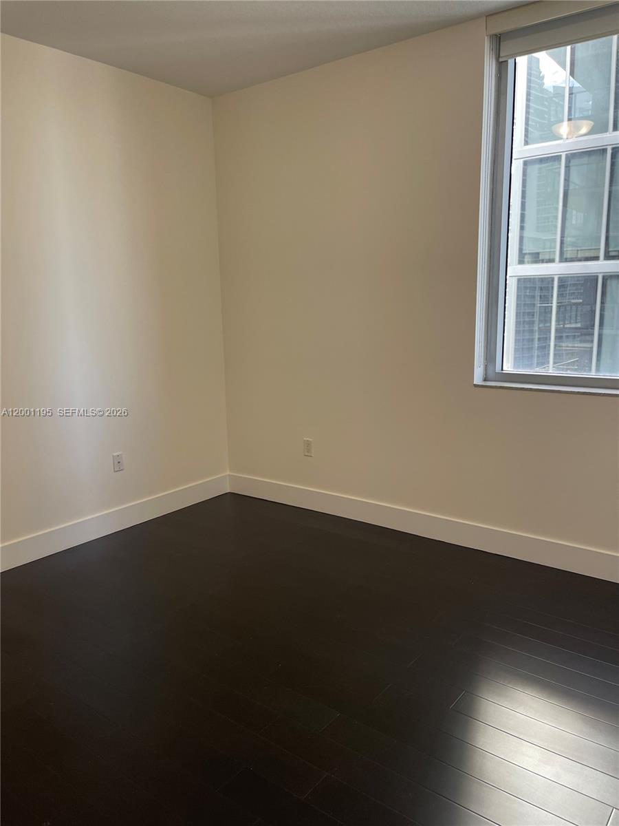 1050 Brickell Ave #1820, Miami FL 33131