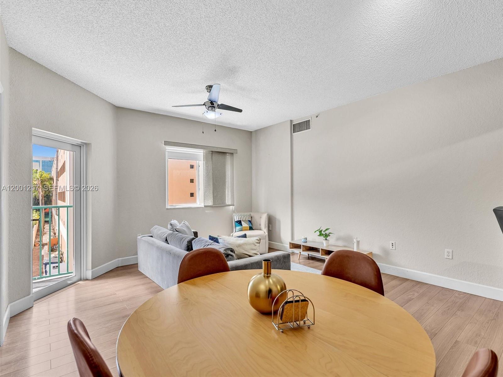 6001 SW 70th St #313, South Miami FL 33143