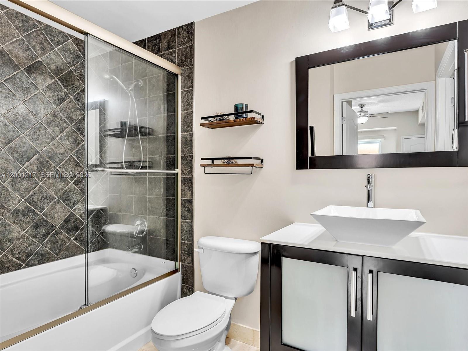 6001 SW 70th St #313, South Miami FL 33143
