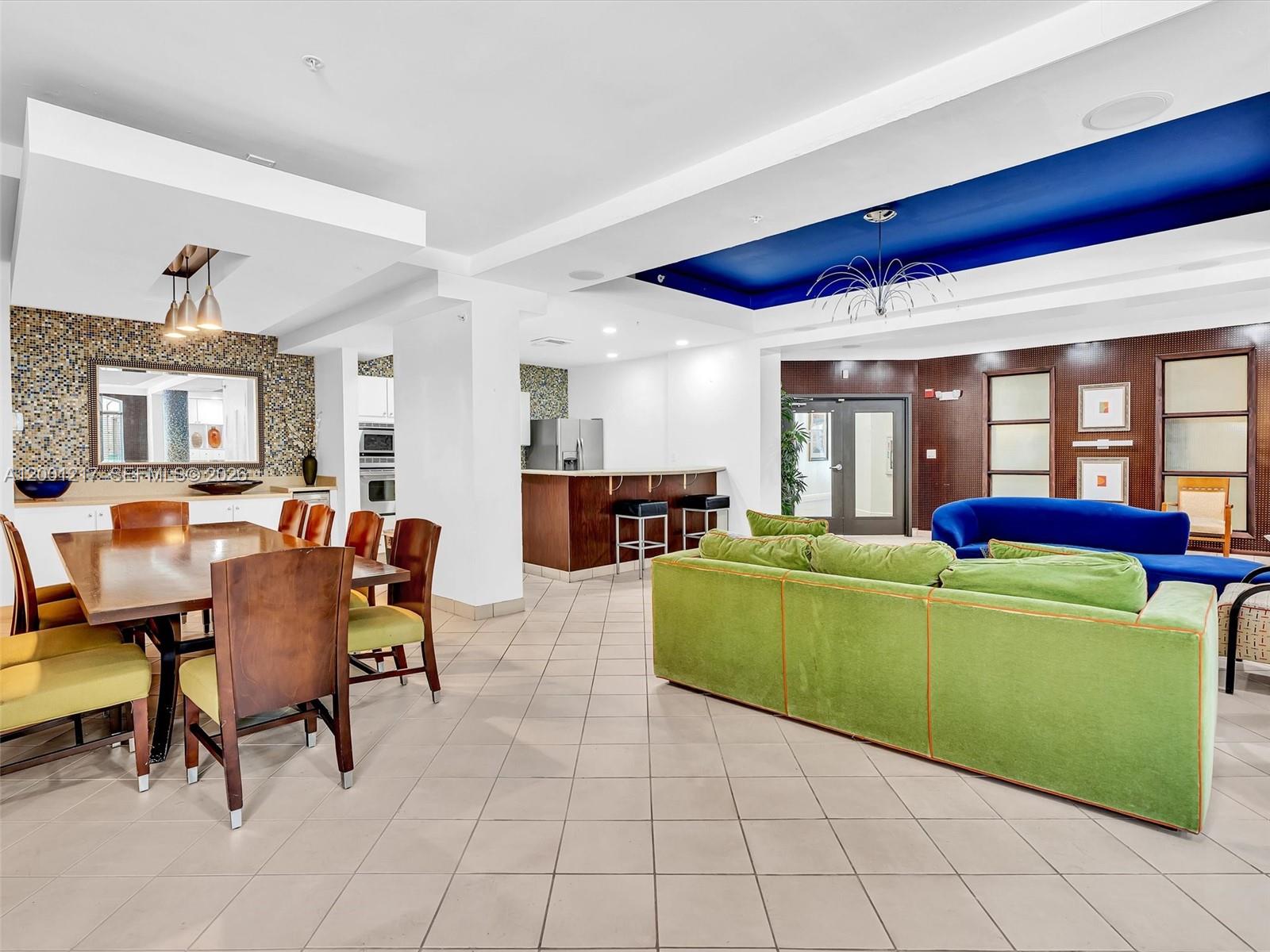 6001 SW 70th St #313, South Miami FL 33143