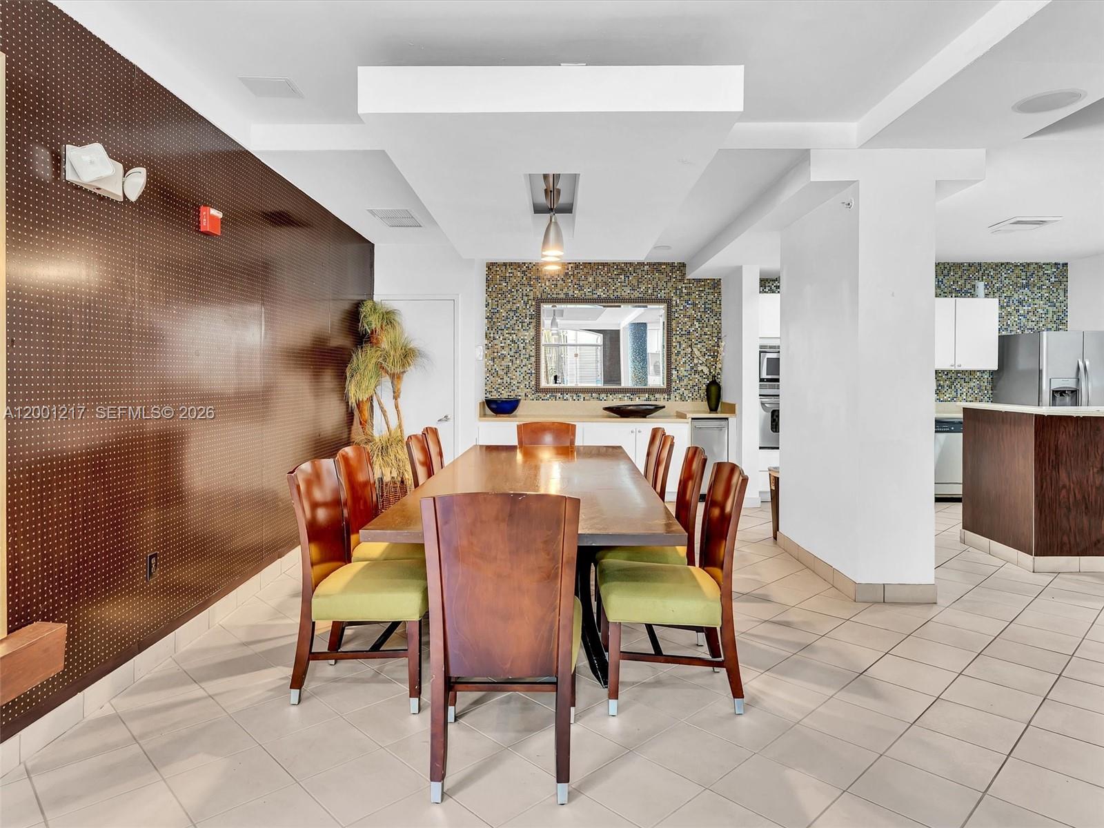 6001 SW 70th St #313, South Miami FL 33143