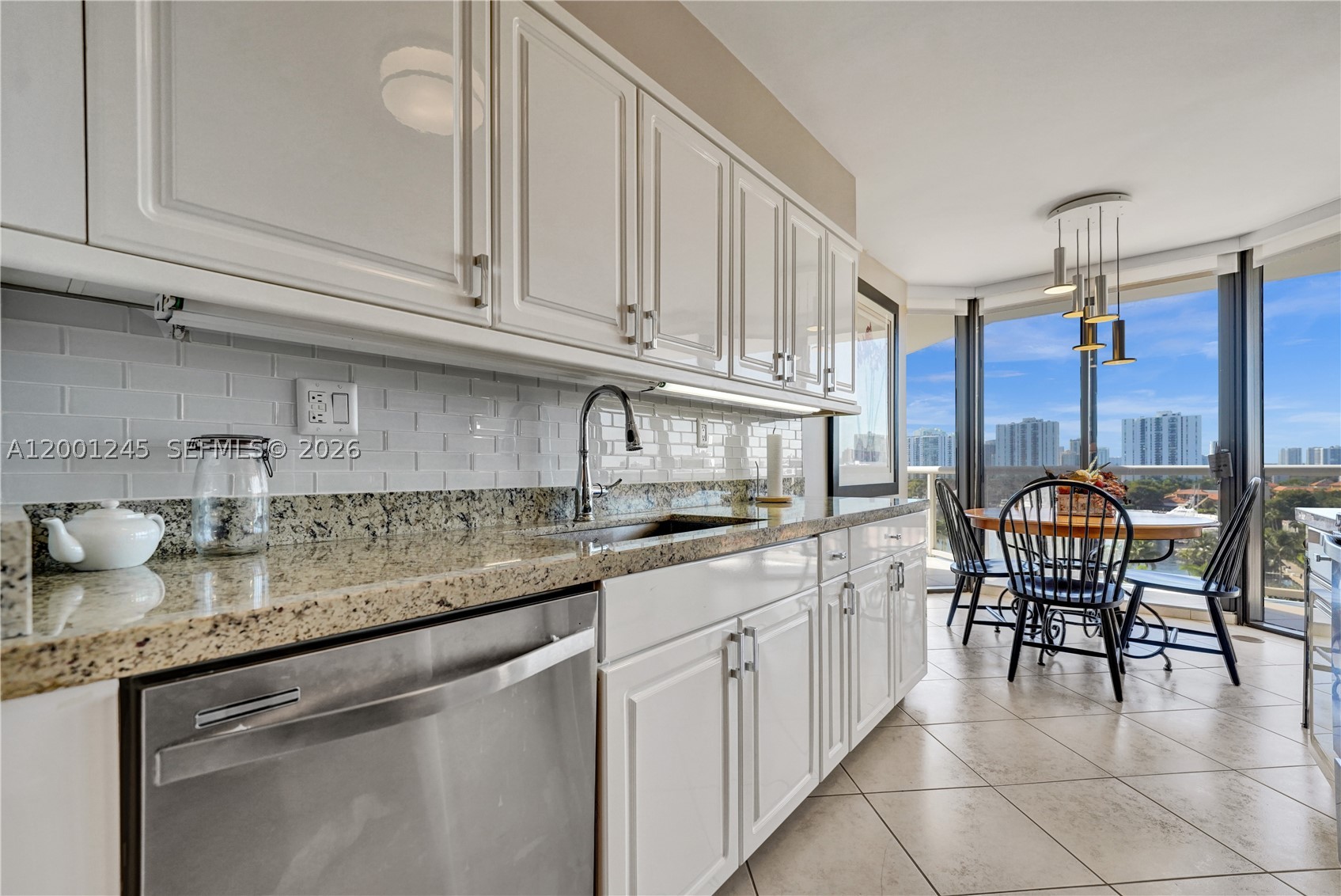 3600 Yacht Club Dr #904, Aventura FL 33180