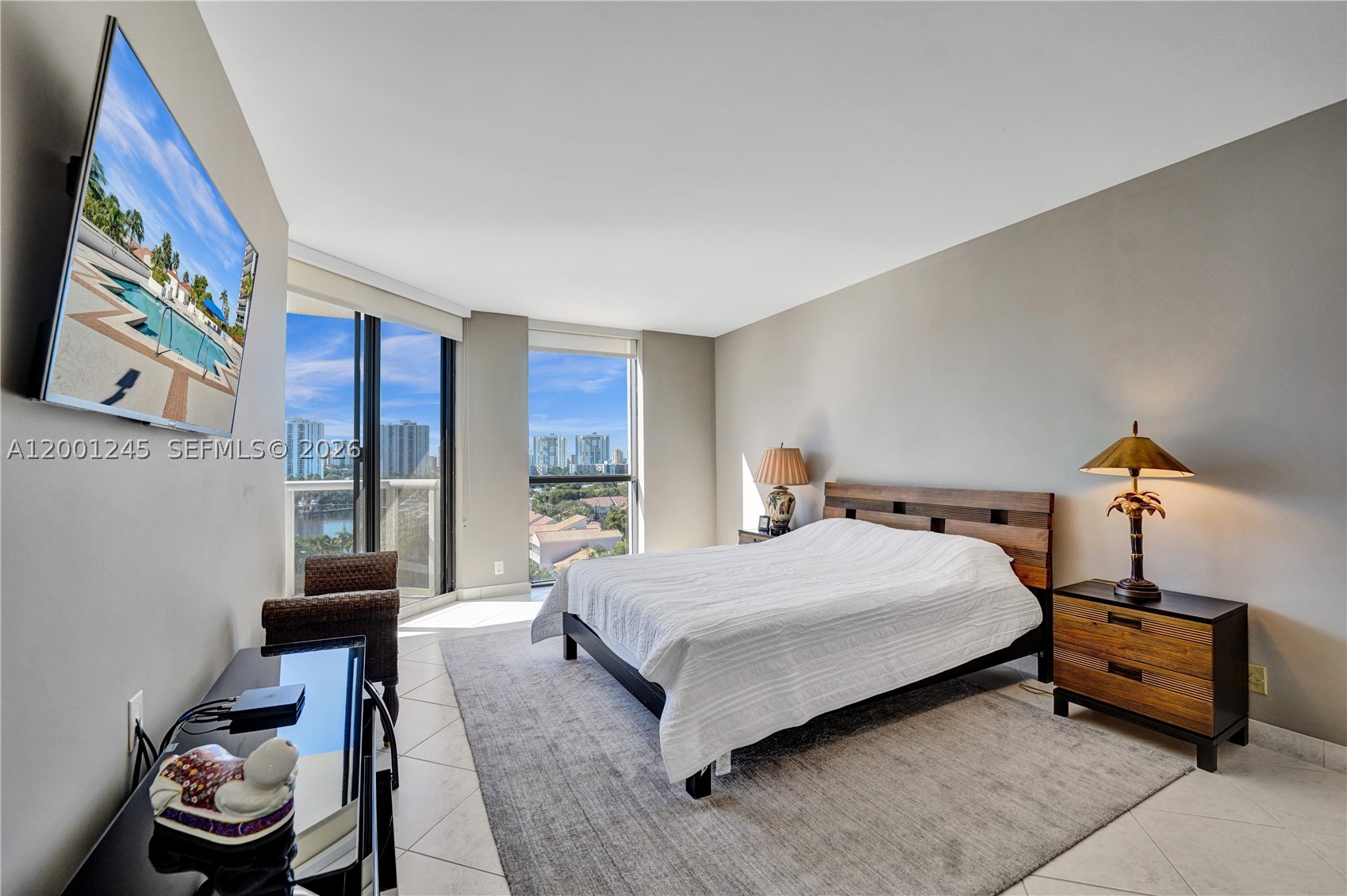 3600 Yacht Club Dr #904, Aventura FL 33180