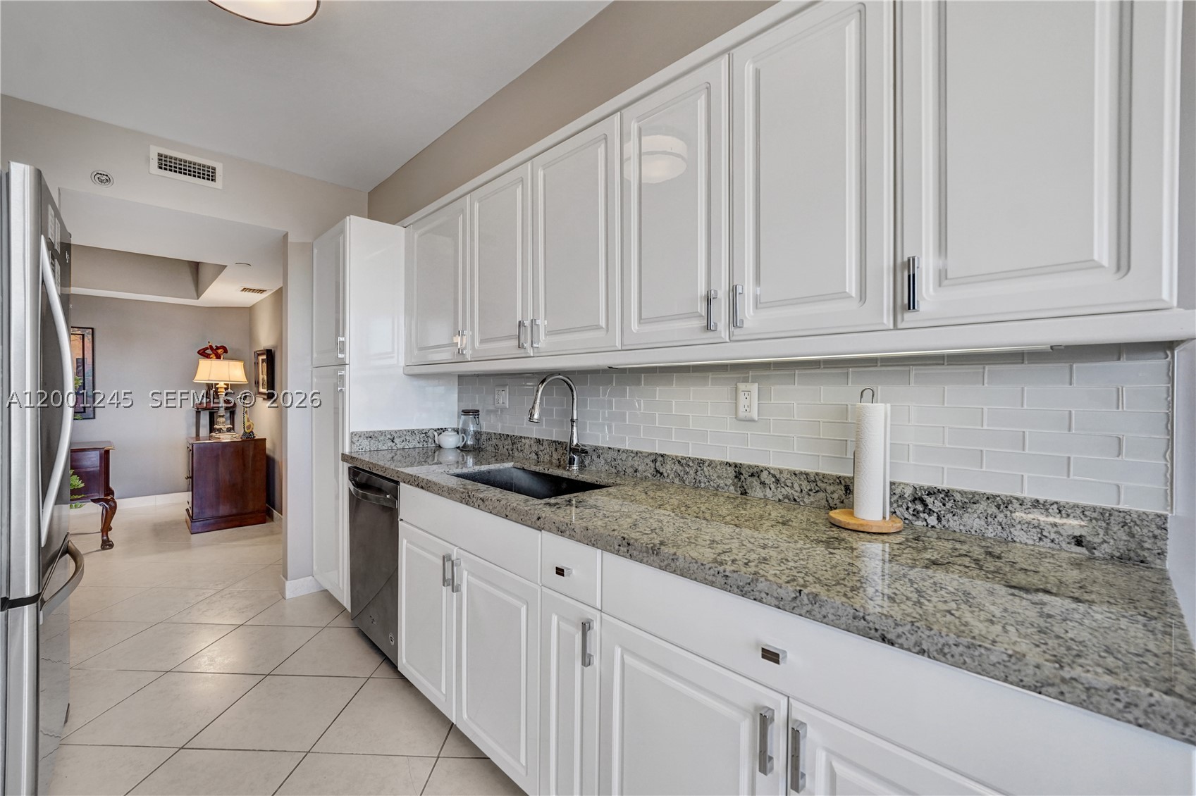 3600 Yacht Club Dr #904, Aventura FL 33180