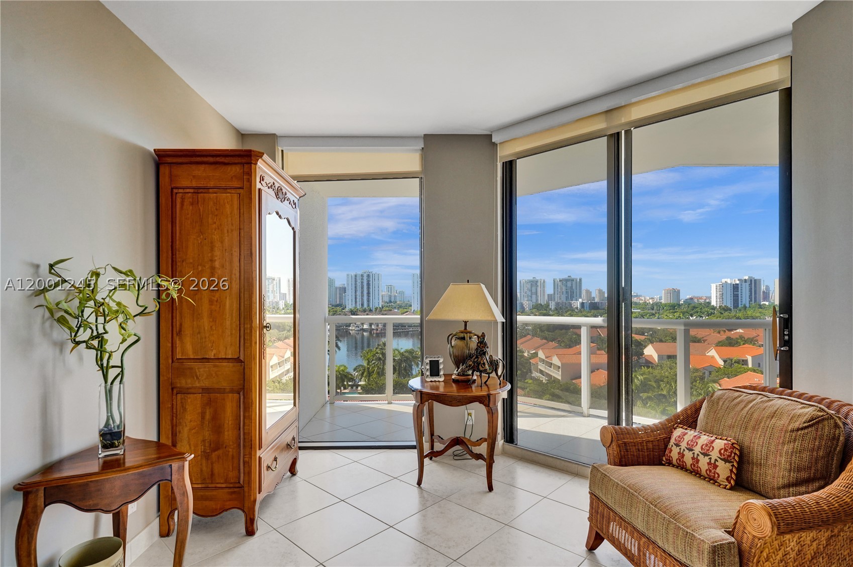 3600 Yacht Club Dr #904, Aventura FL 33180