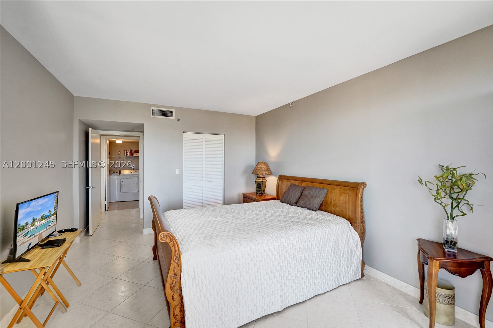 3600 Yacht Club Dr #904, Aventura FL 33180