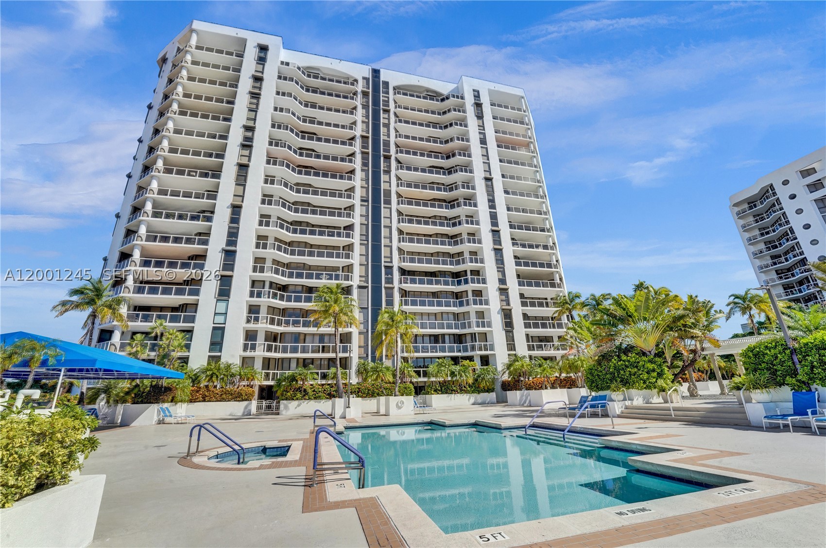 3600 Yacht Club Dr #904, Aventura FL 33180