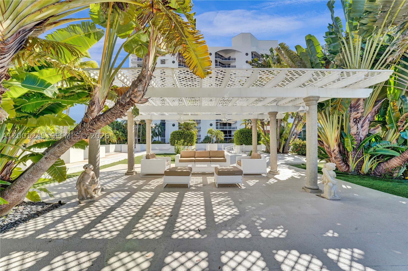 3600 Yacht Club Dr #904, Aventura FL 33180