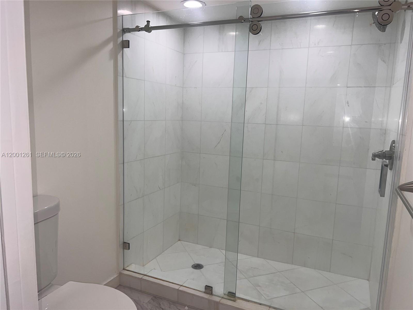 3400 NE 192nd St #303, Aventura FL 33180