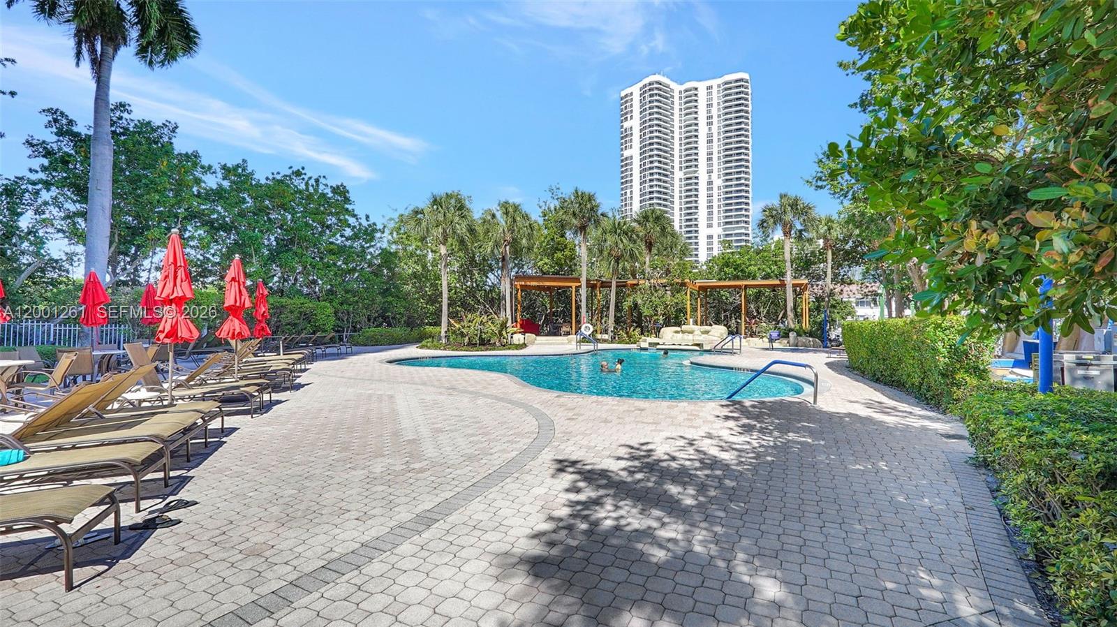 3400 NE 192nd St #303, Aventura FL 33180