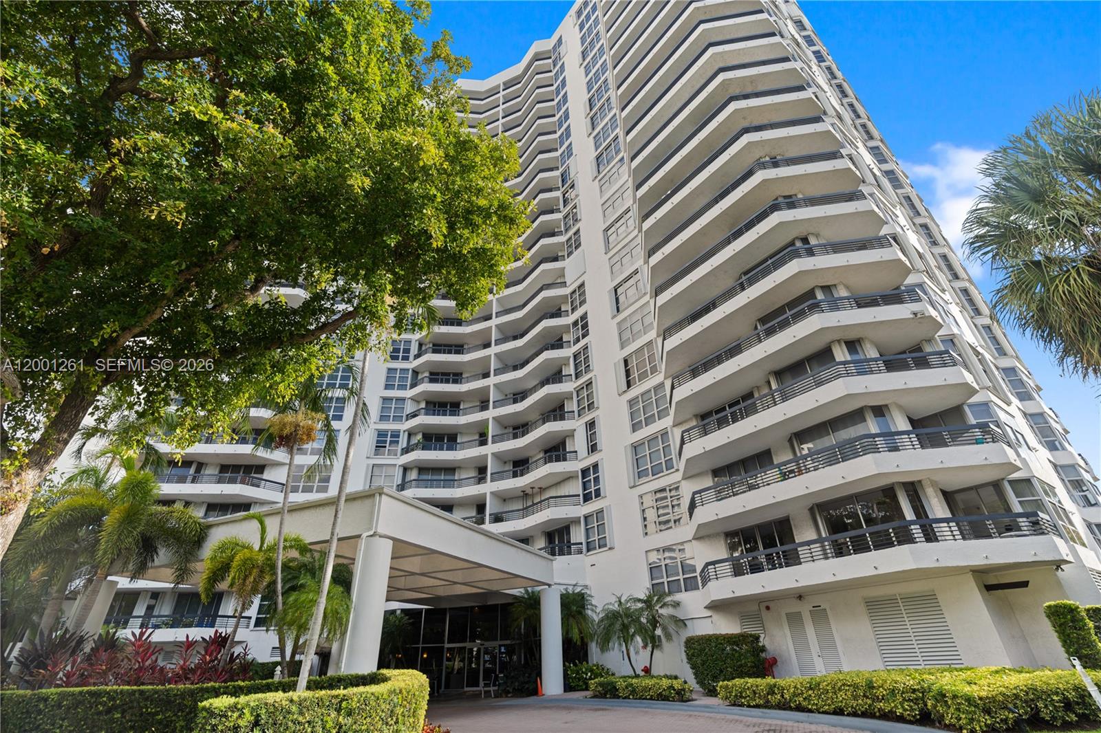 3400 NE 192nd St #303, Aventura FL 33180