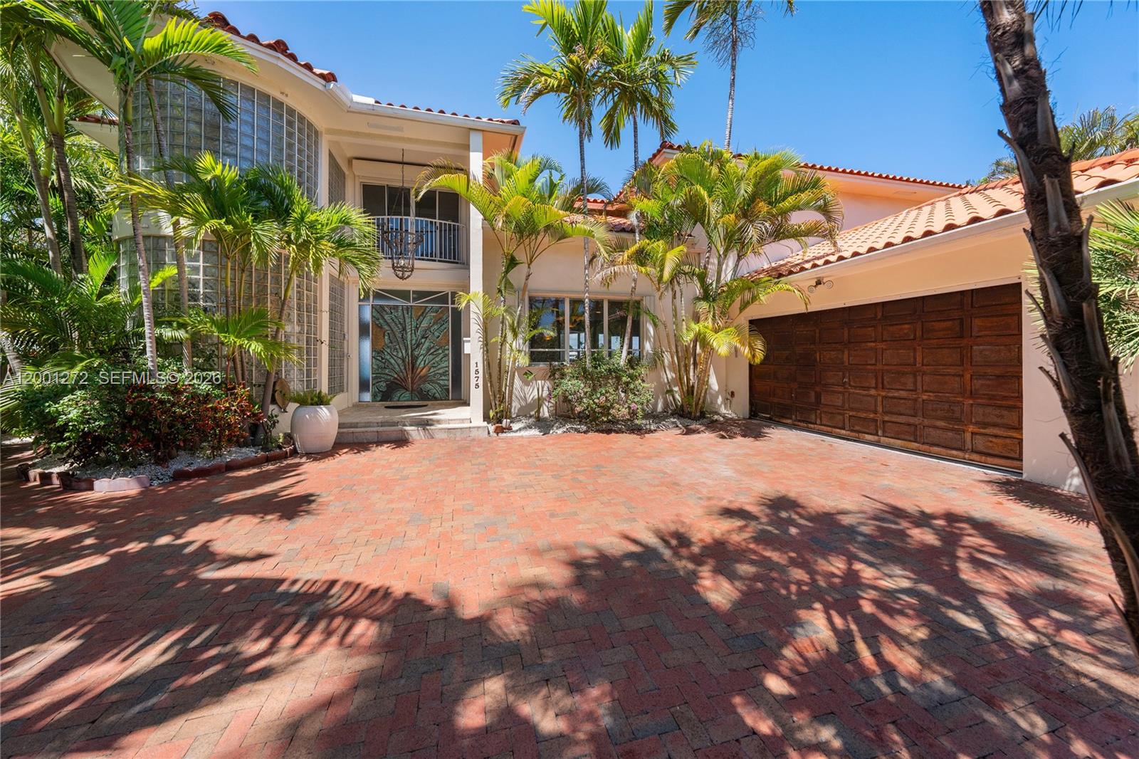 1575 Stillwater Dr, Miami Beach FL 33141