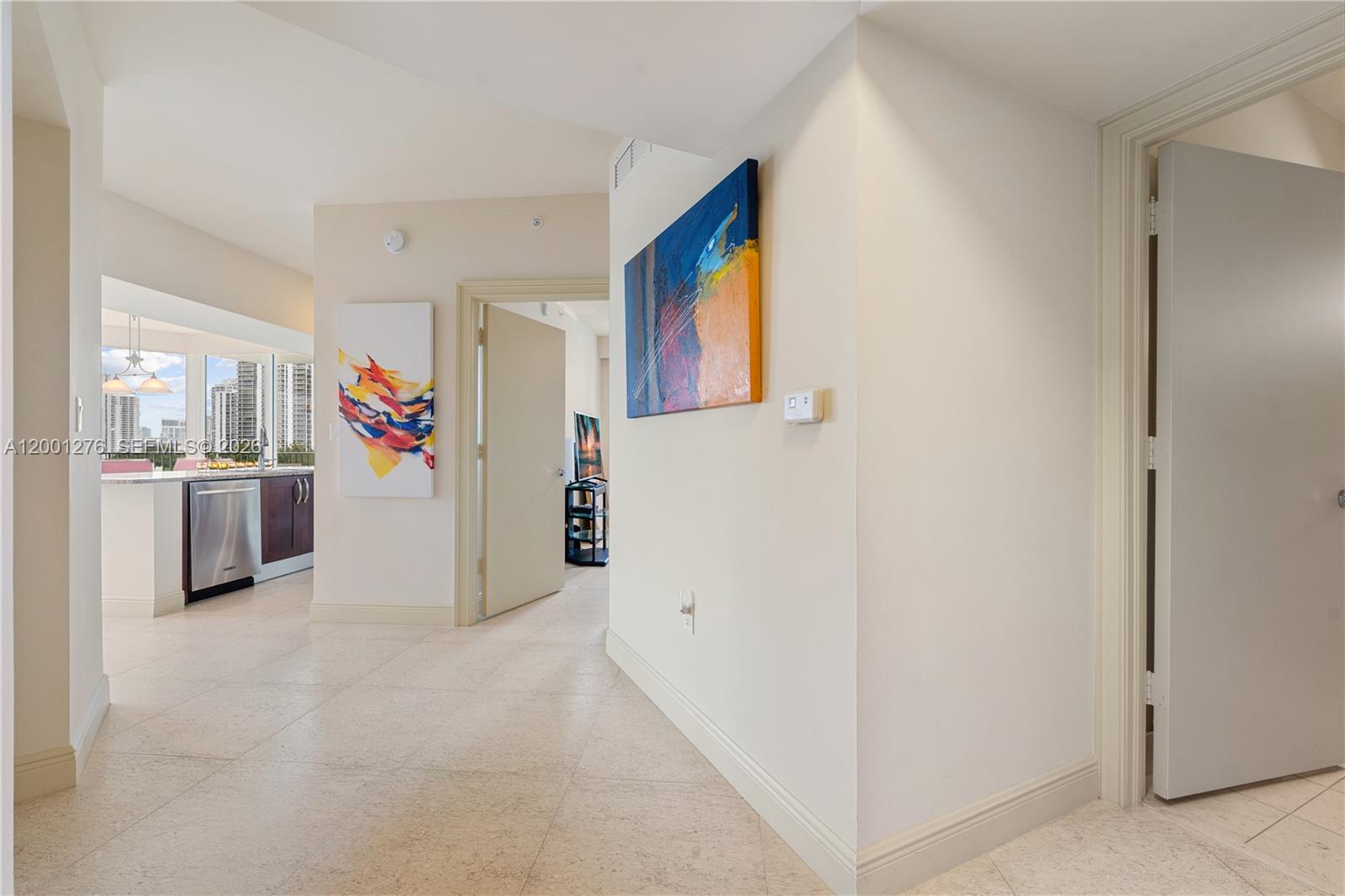 20000 E Country Club Dr #610, Aventura FL 33180