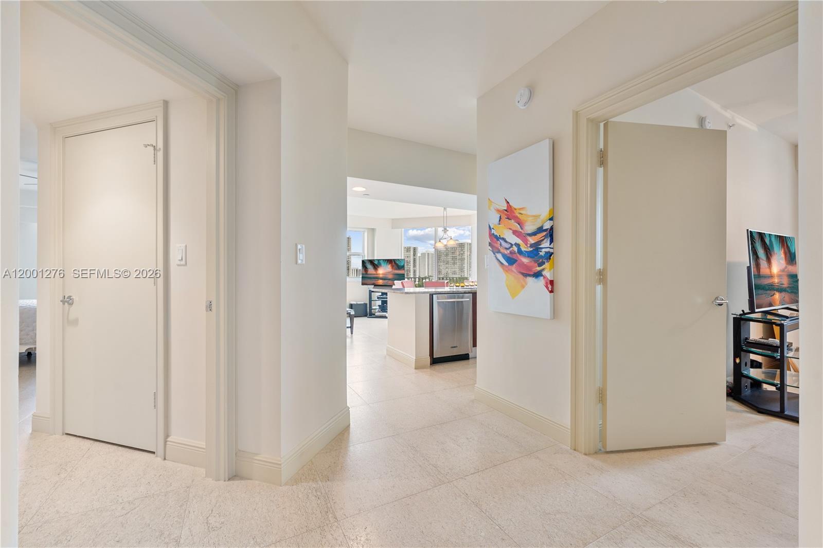 20000 E Country Club Dr #610, Aventura FL 33180