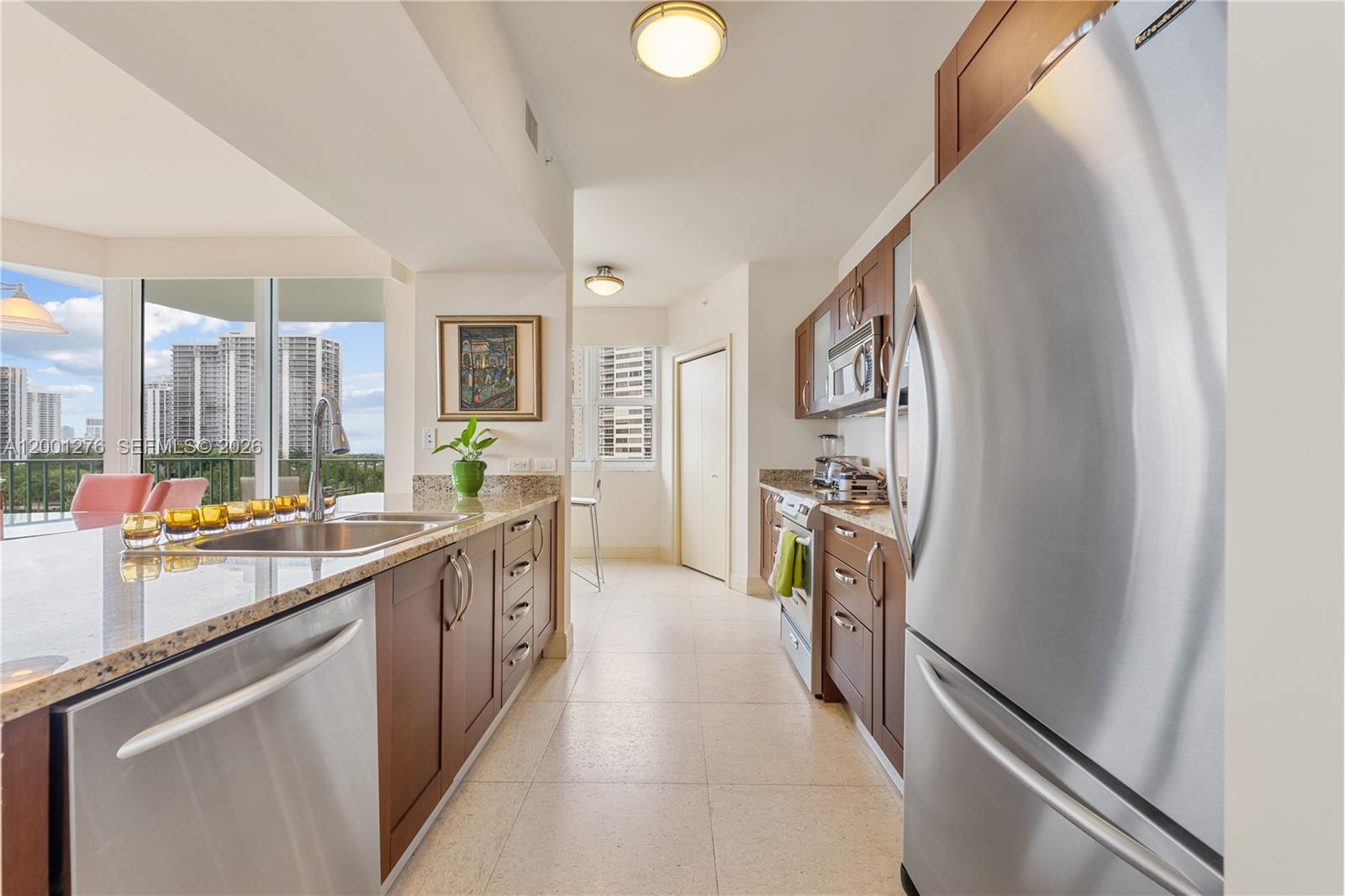 20000 E Country Club Dr #610, Aventura FL 33180