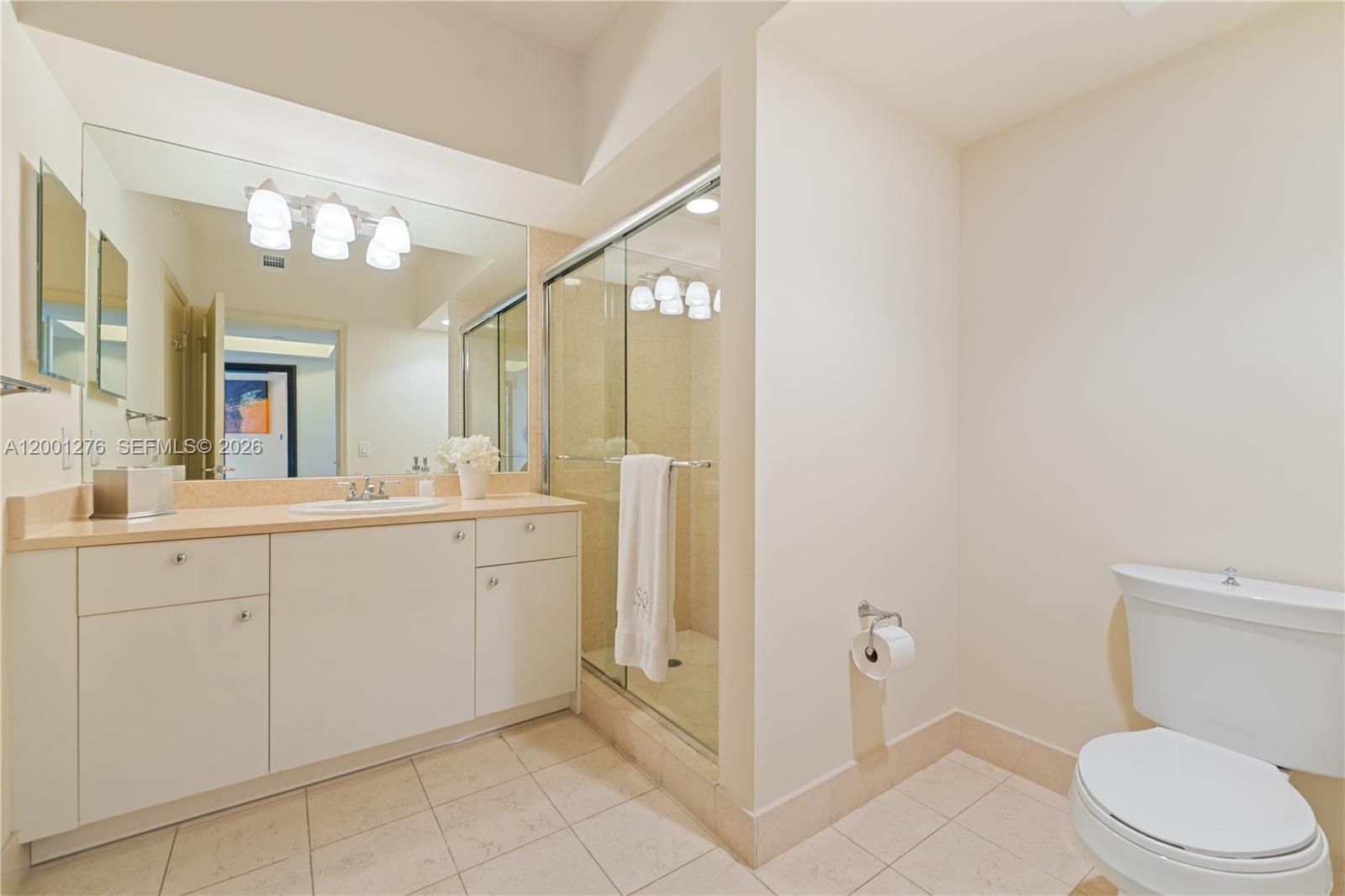 20000 E Country Club Dr #610, Aventura FL 33180