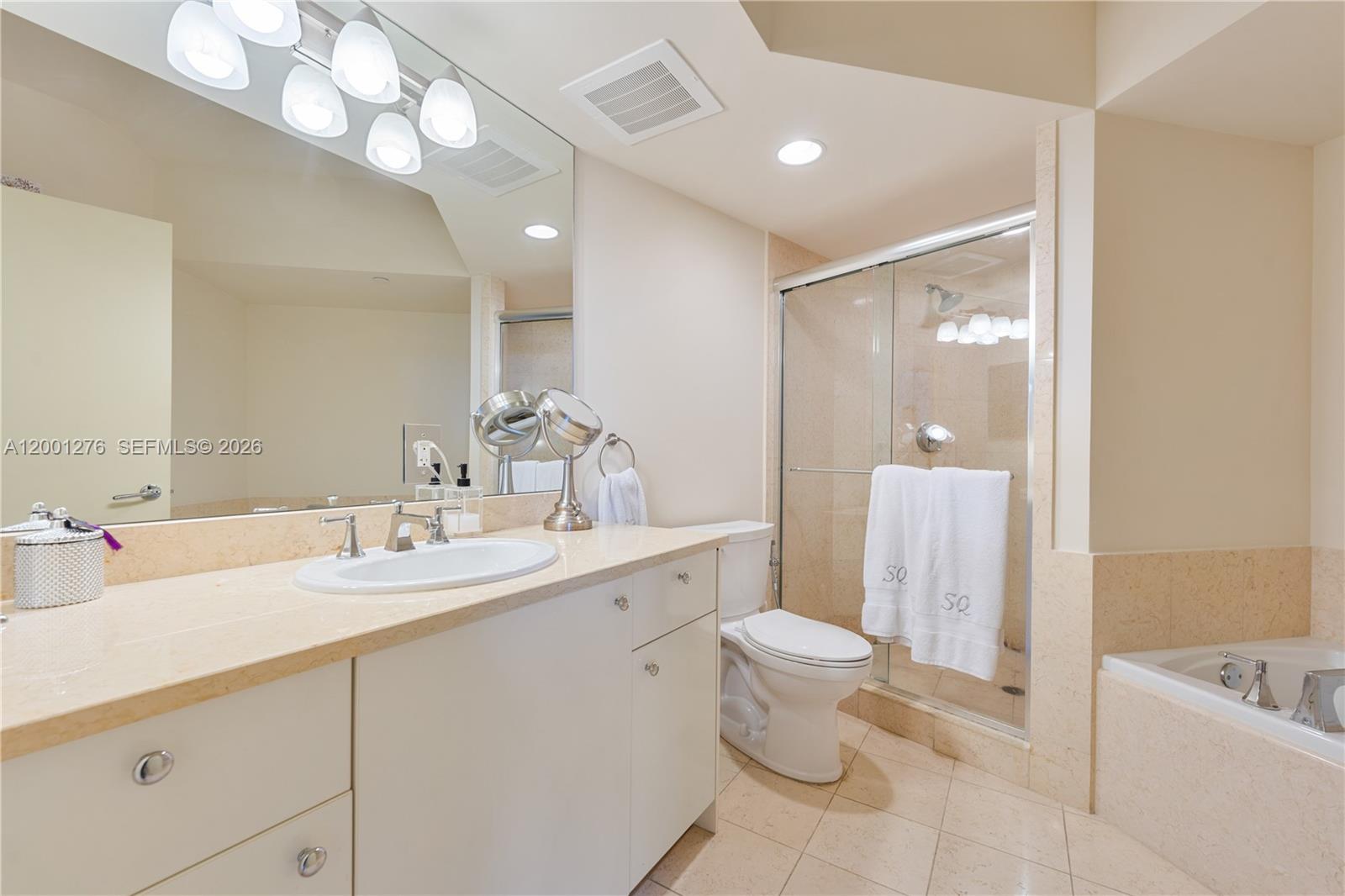 20000 E Country Club Dr #610, Aventura FL 33180