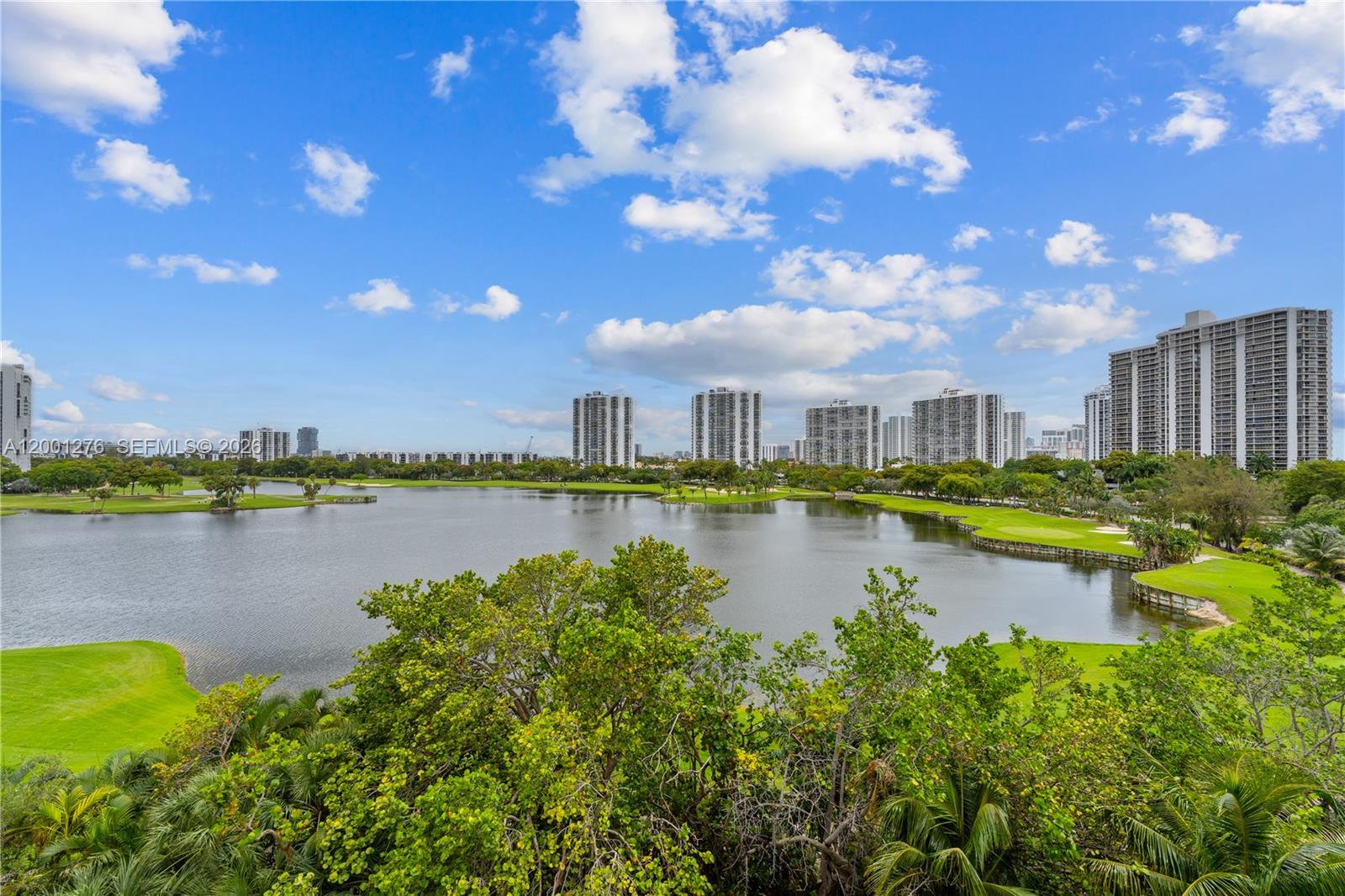 20000 E Country Club Dr #610, Aventura FL 33180