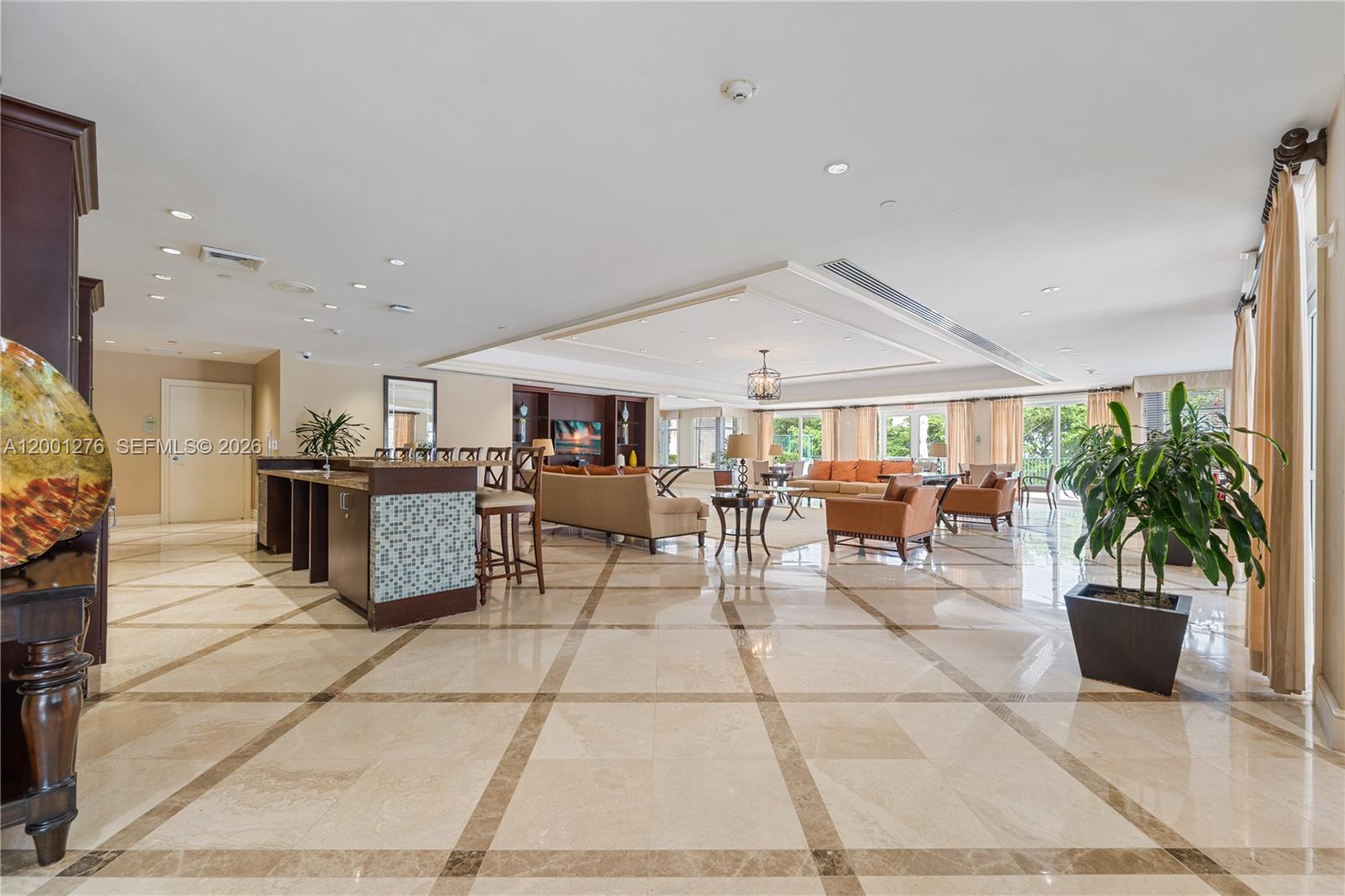 20000 E Country Club Dr #610, Aventura FL 33180