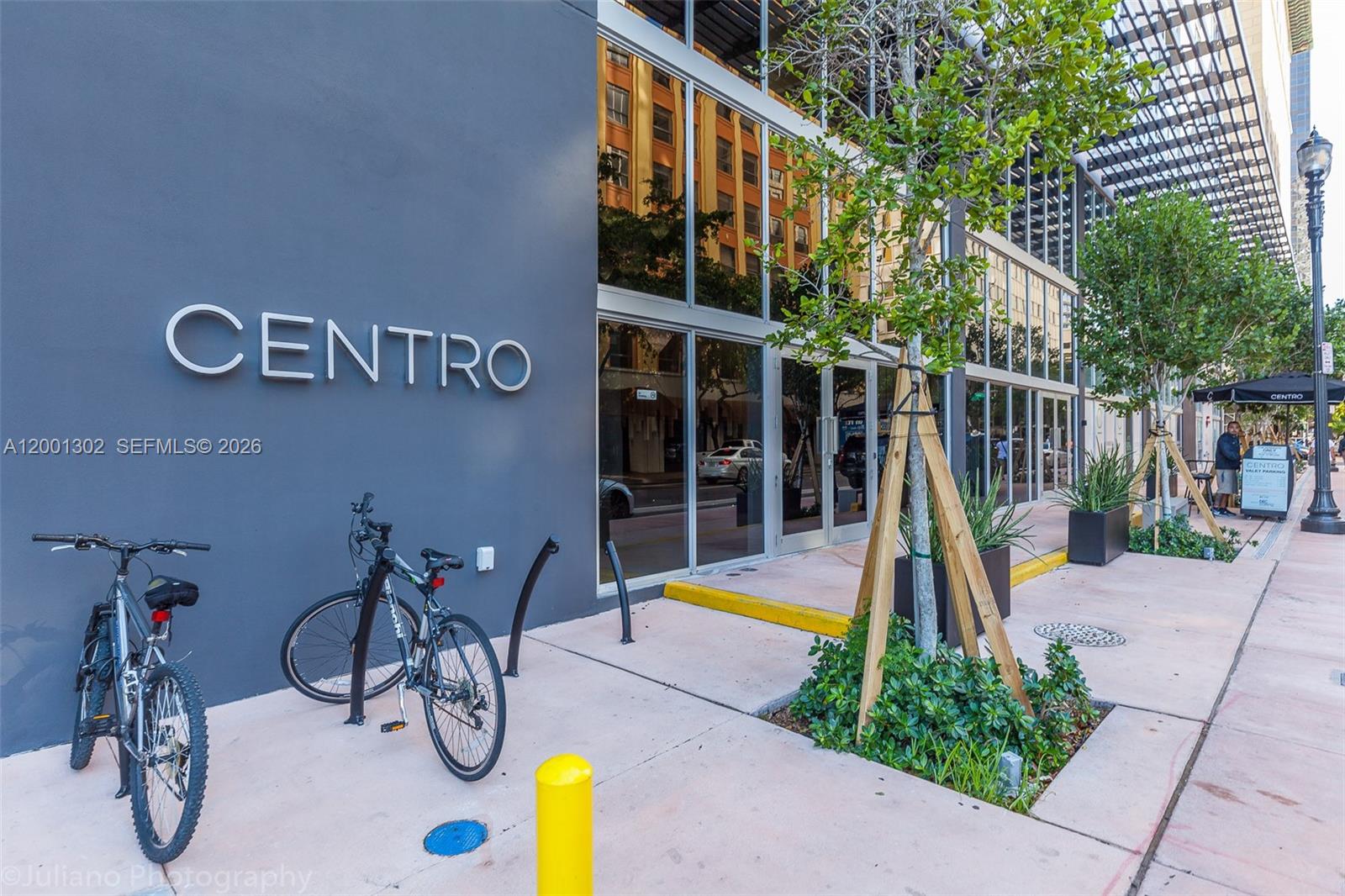 151 SE 1st St #1107, Miami FL 33131