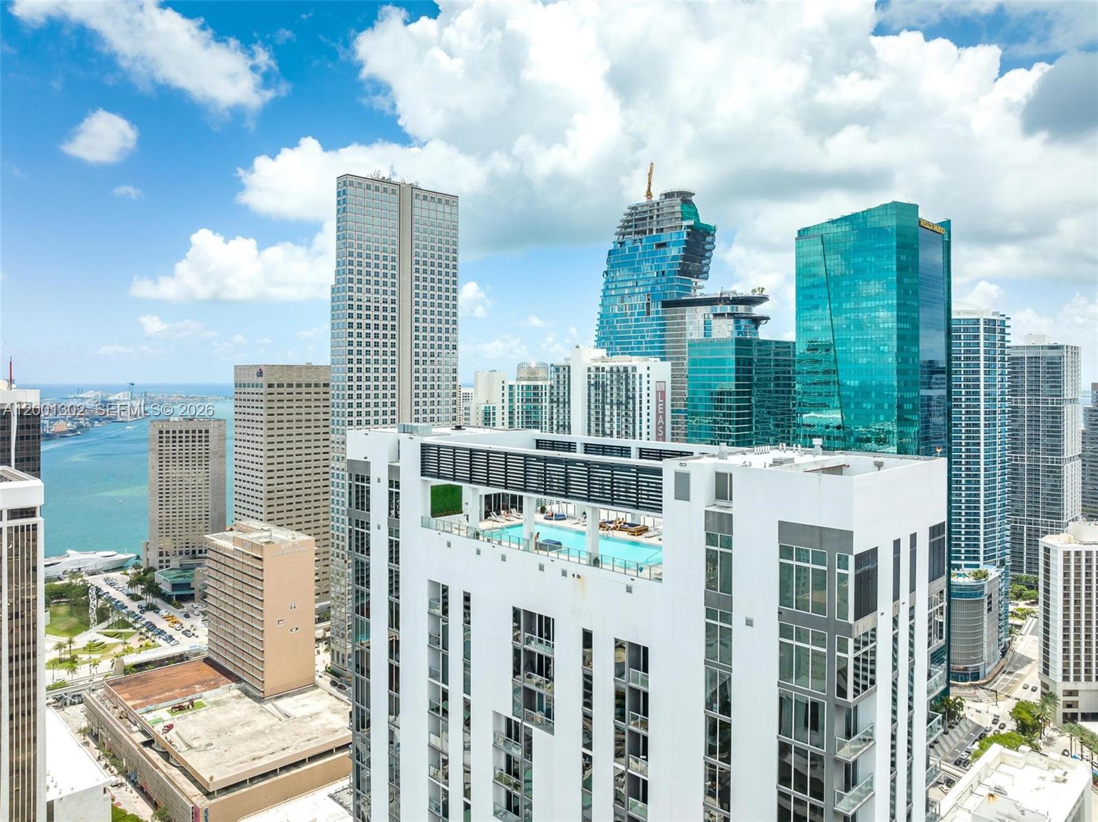 151 SE 1st St #1107, Miami FL 33131