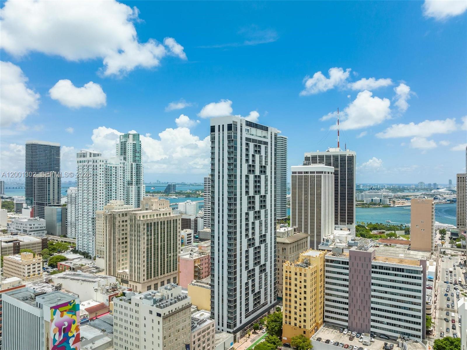 151 SE 1st St #1107, Miami FL 33131
